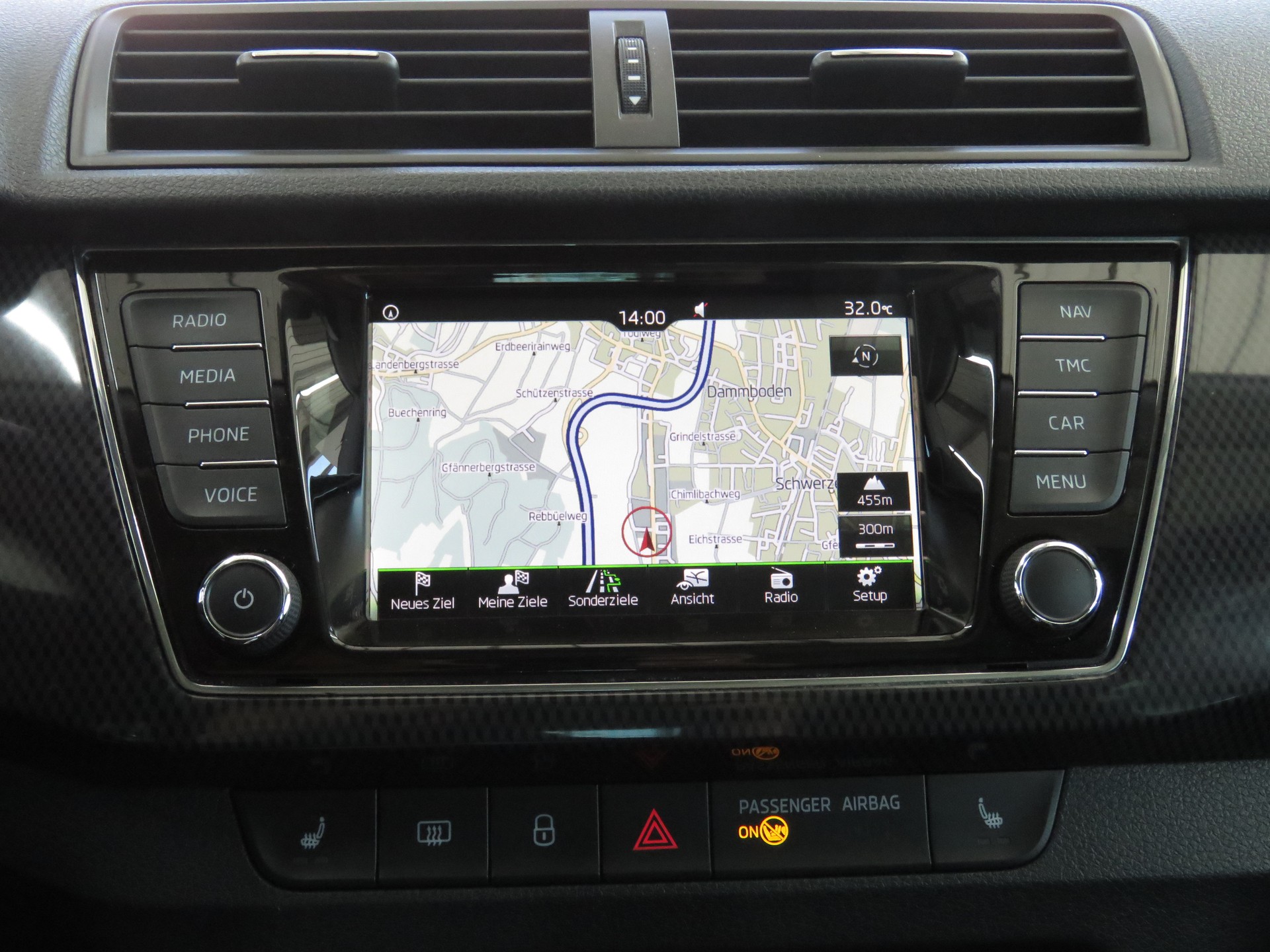 SKODA Fabia 1.2 TSI Monte Carlo DSG (Automat)-image-19