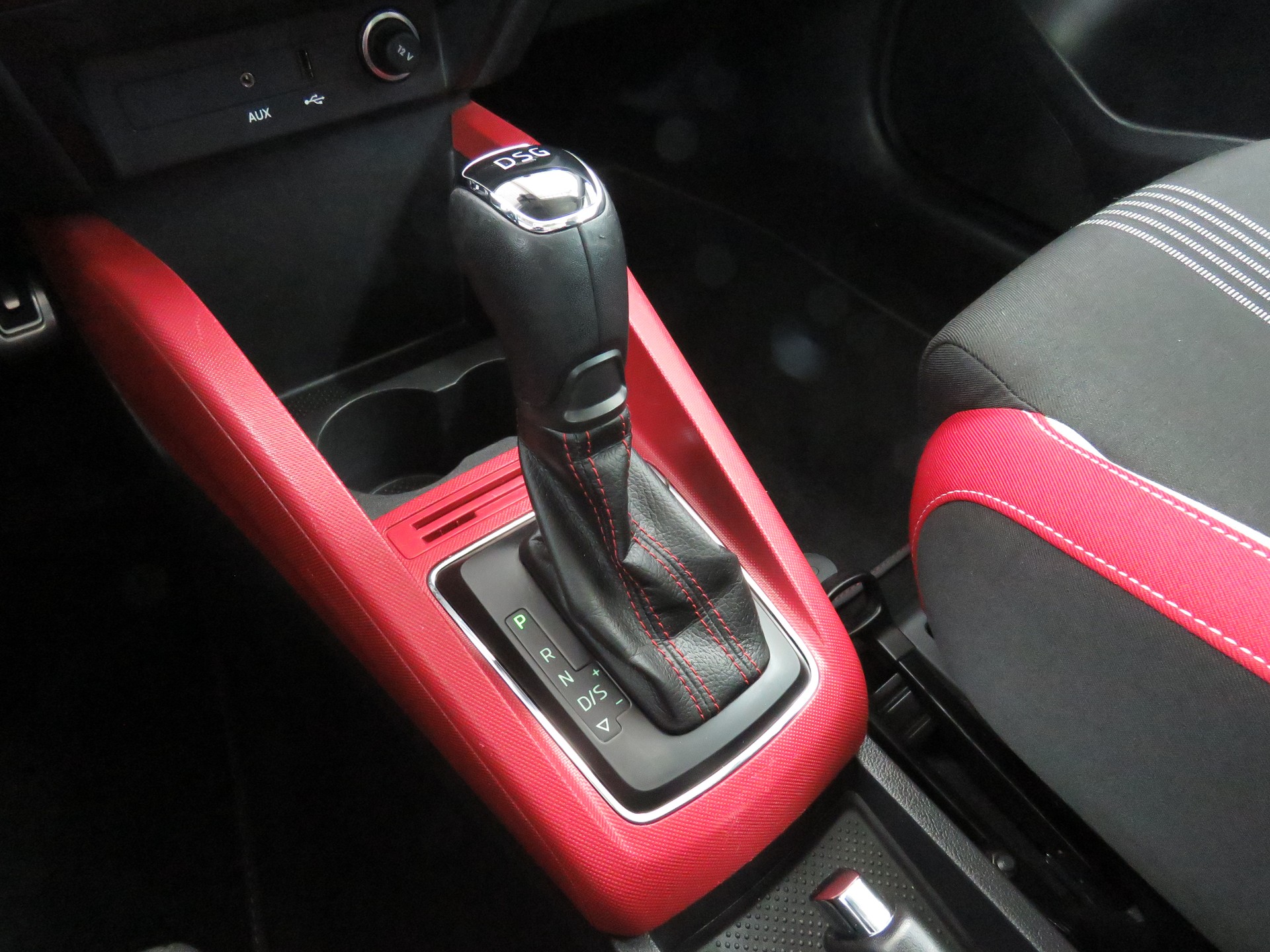 SKODA Fabia 1.2 TSI Monte Carlo DSG (Automat)-image-15