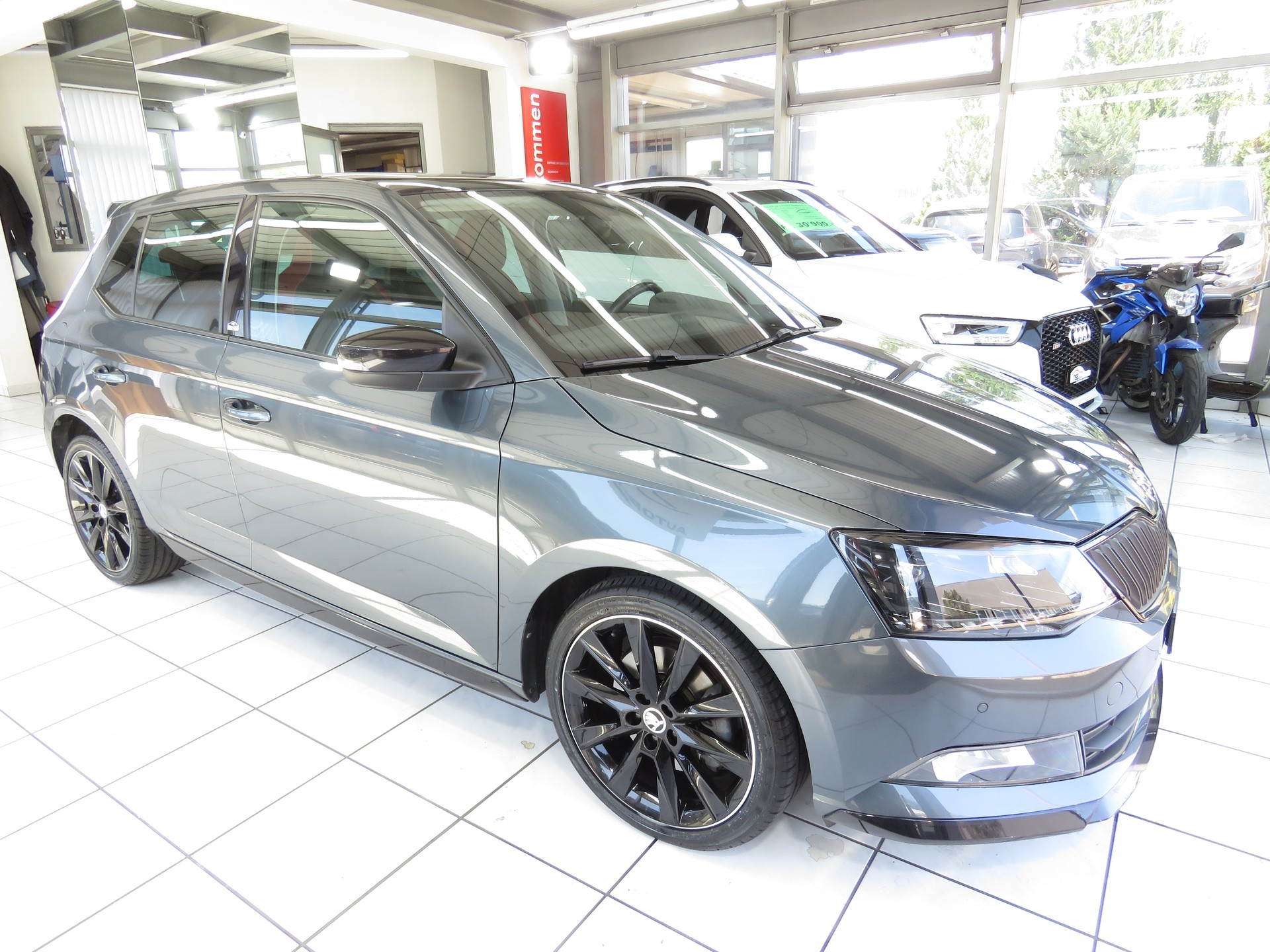 SKODA Fabia 1.2 TSI Monte Carlo DSG (Automat)-image-2