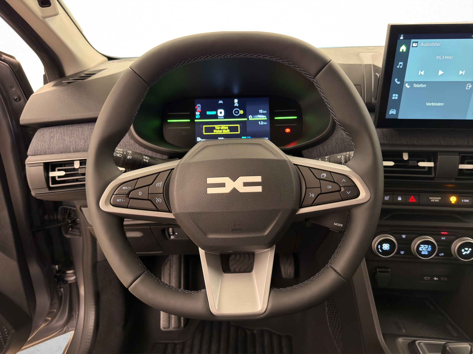 DACIA Jogger 1.8 Hybrid Journey 7PL-image-7