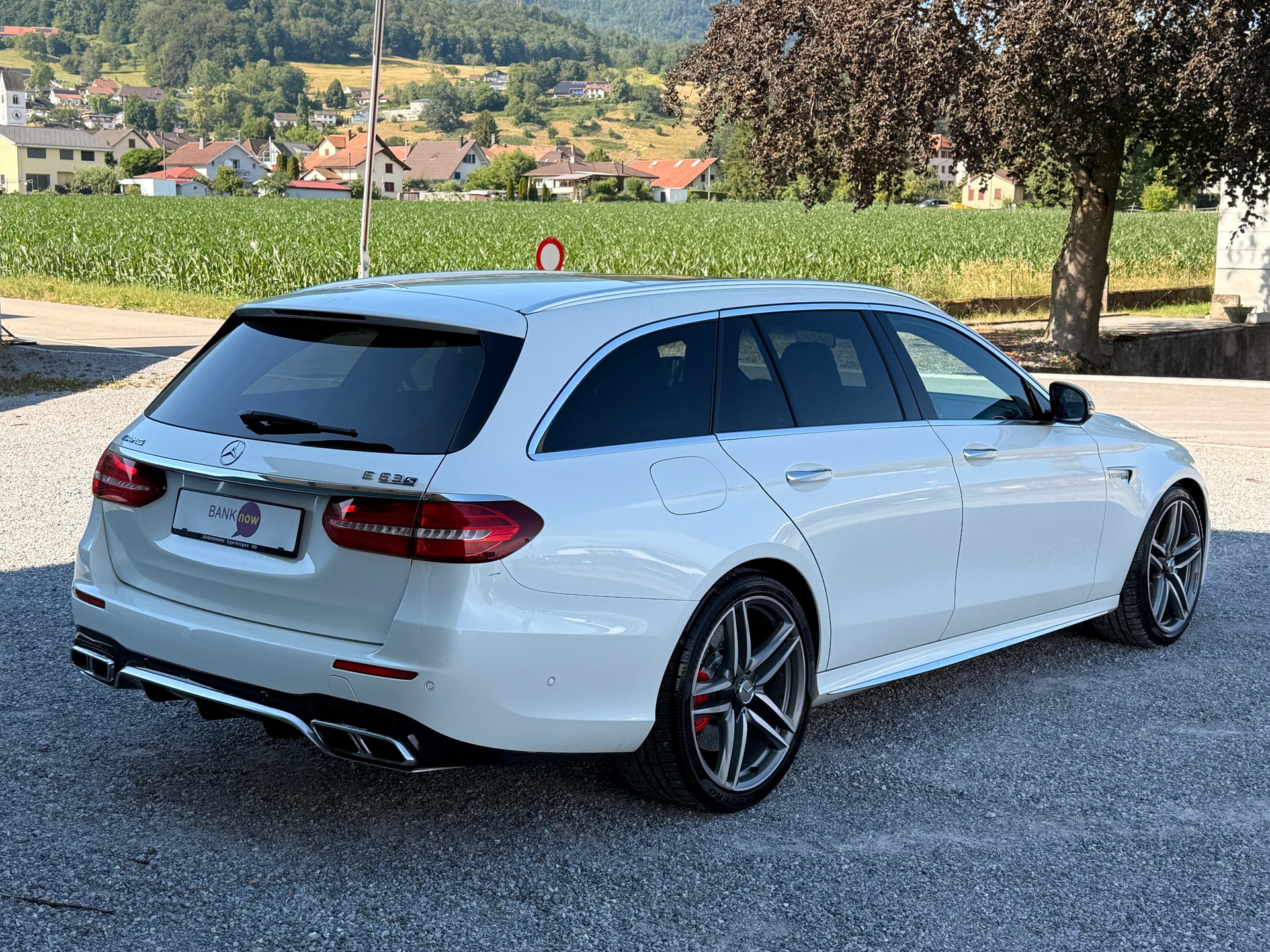 MERCEDES-BENZ E 63 AMG S 4 Matic 9G-Tronic-image-4