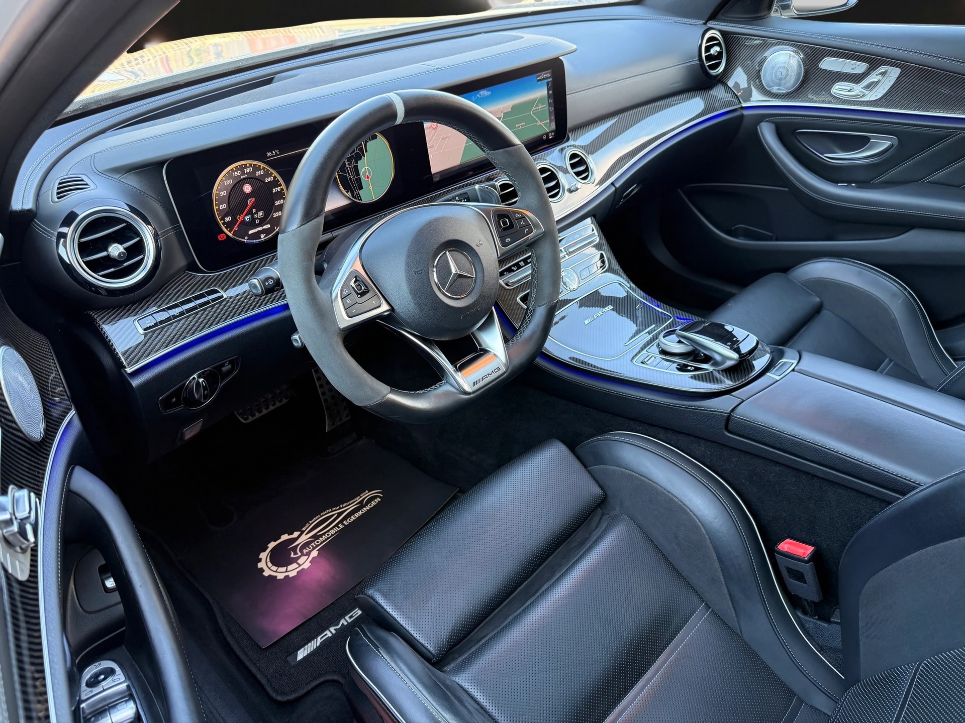 MERCEDES-BENZ E 63 AMG S 4 Matic 9G-Tronic-image-8