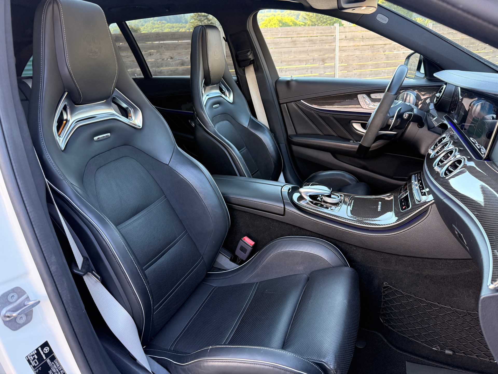 MERCEDES-BENZ E 63 AMG S 4 Matic 9G-Tronic-image-12
