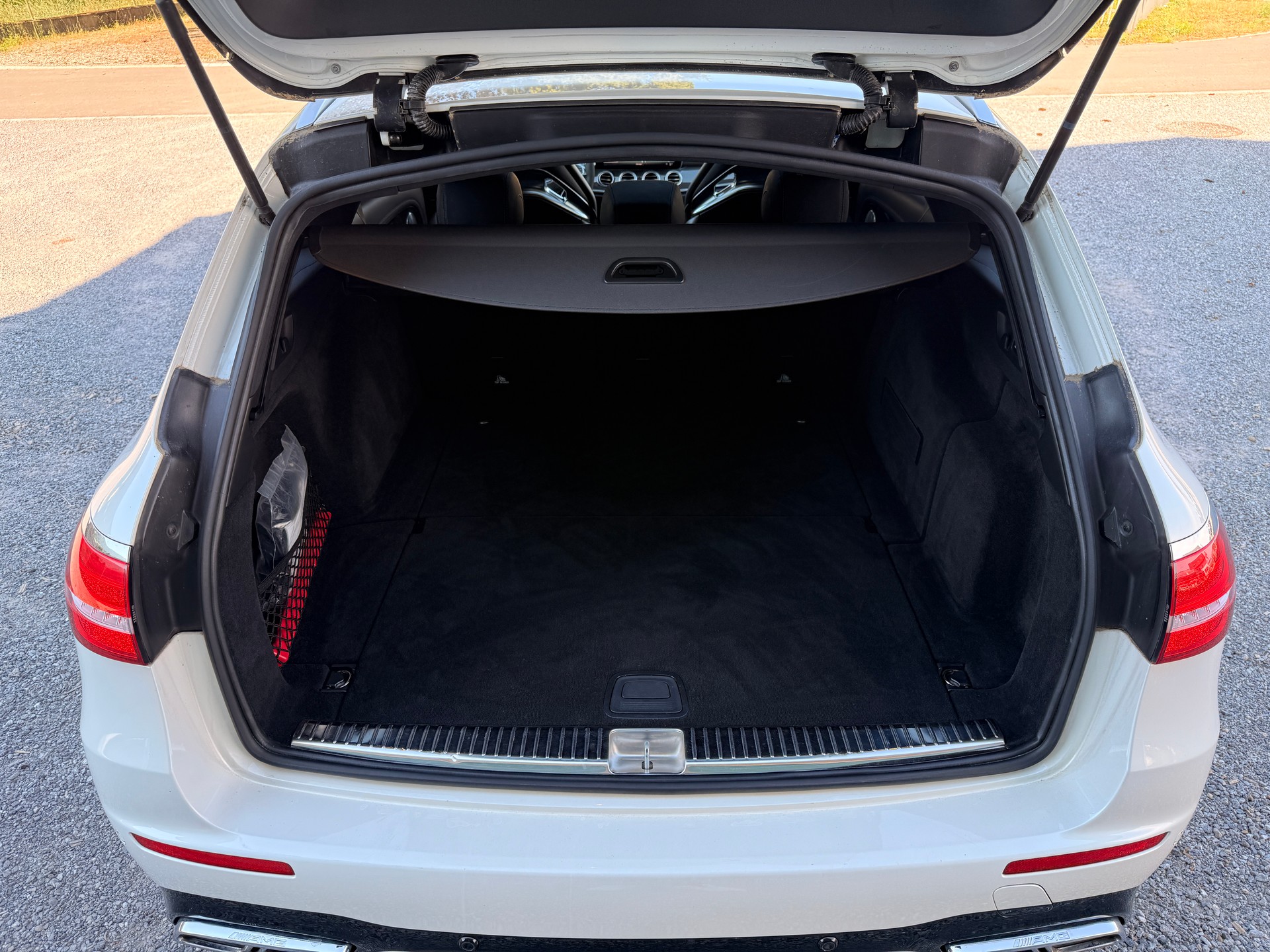 MERCEDES-BENZ E 63 AMG S 4 Matic 9G-Tronic-image-16