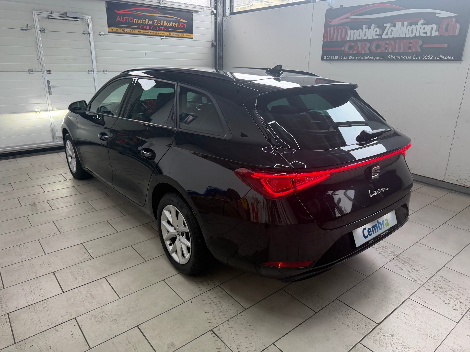 SEAT Leon ST 2.0 TDI EVO DSG Style-image-8