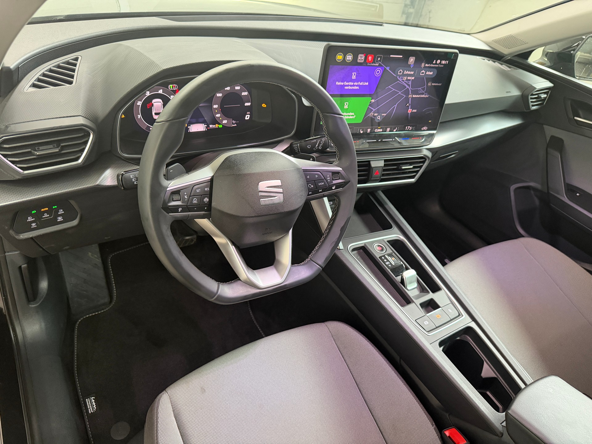 SEAT Leon ST 2.0 TDI EVO DSG Style-image-10