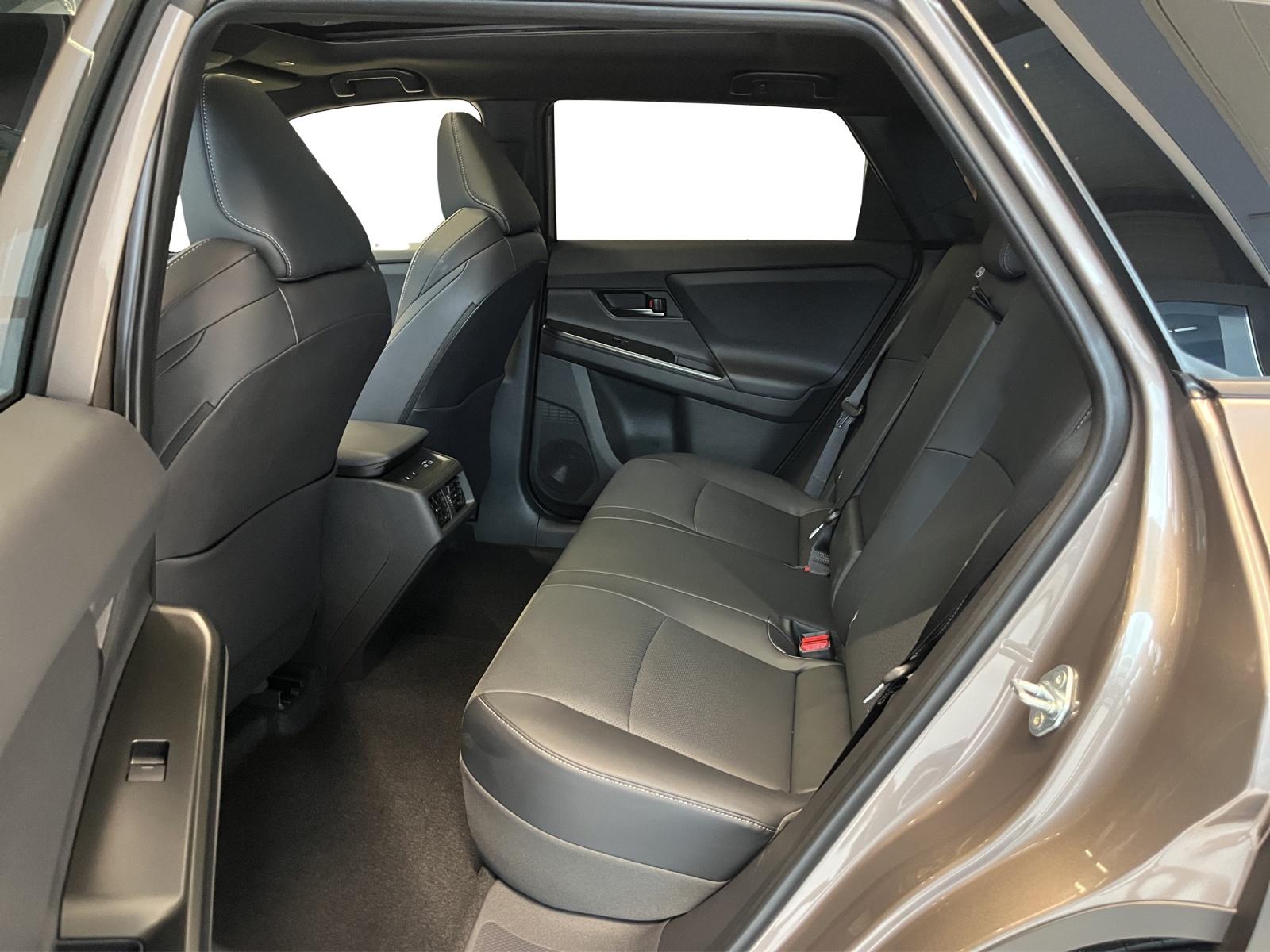 TOYOTA bZ4X Touring Premium AWD-image-10