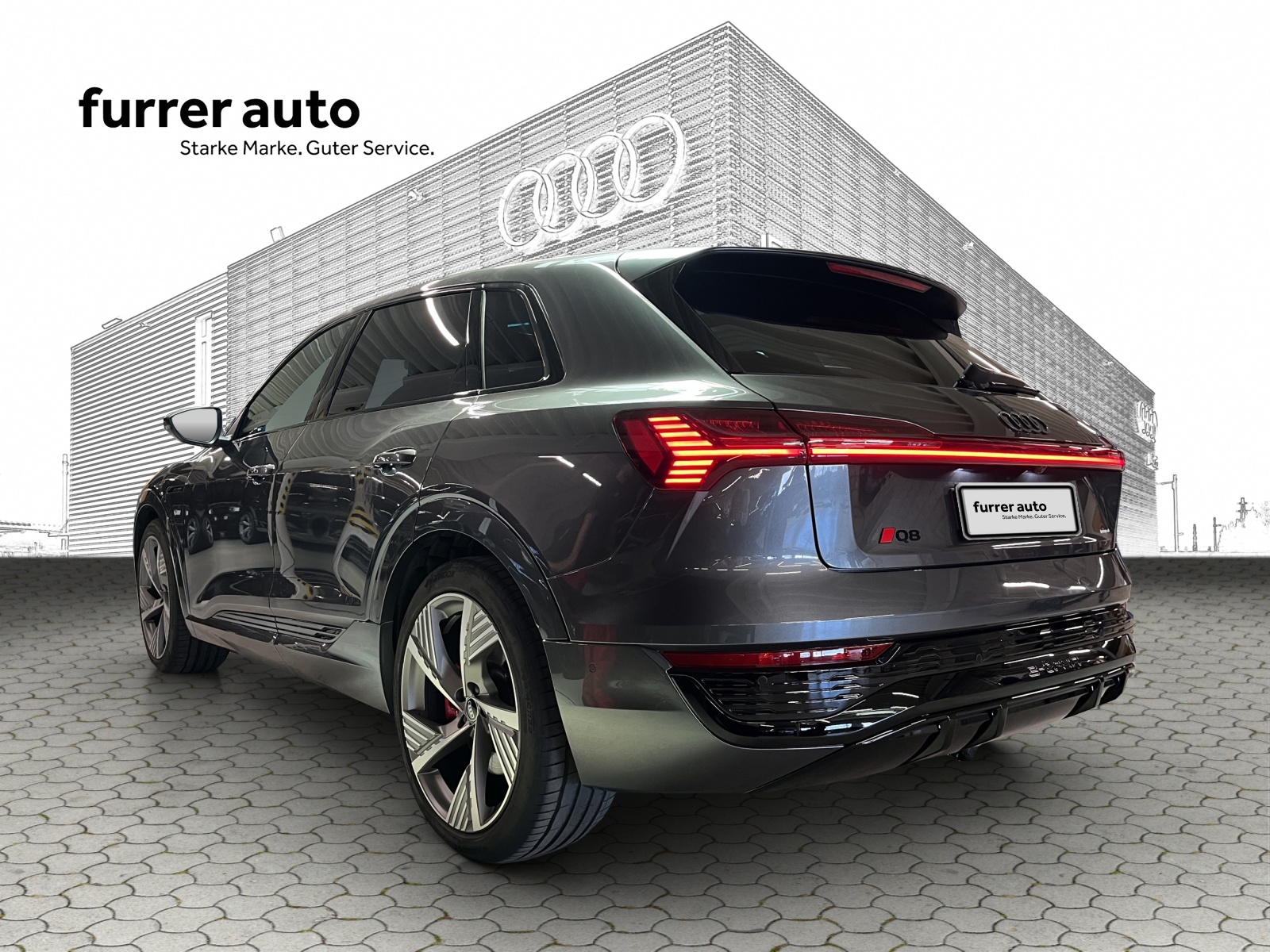 AUDI Q8 55 e-tron Black Edition quattro-showroom-element-2
