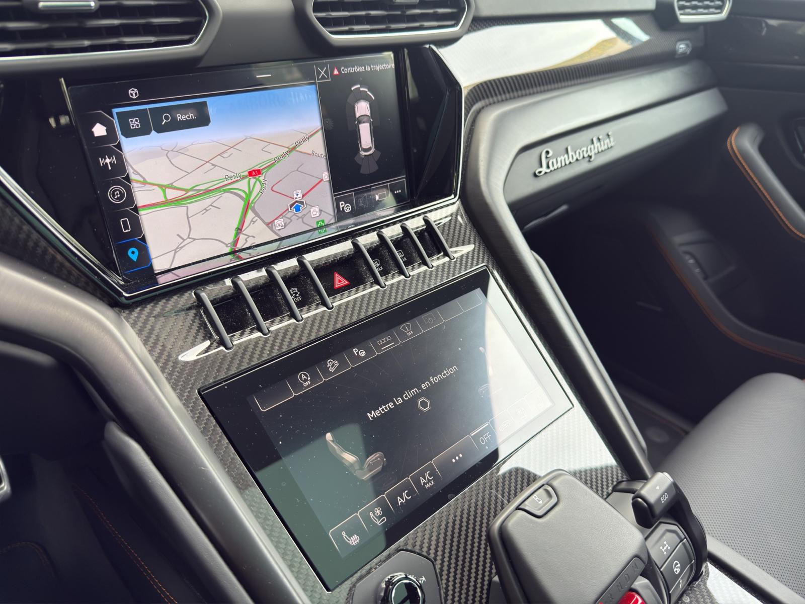 LAMBORGHINI Urus S-image-11