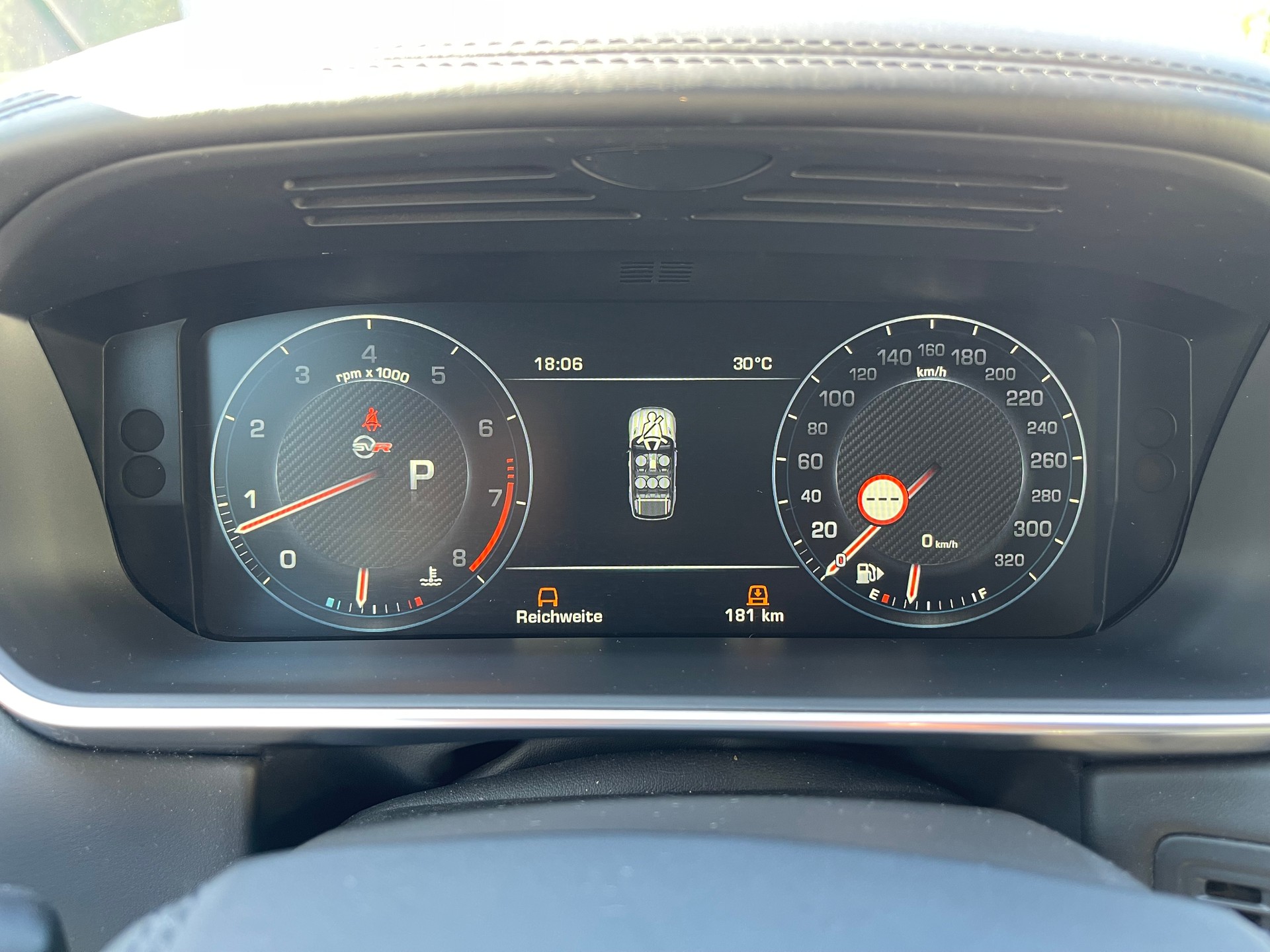 LAND ROVER 5.0 V8 SC SVR-image-18