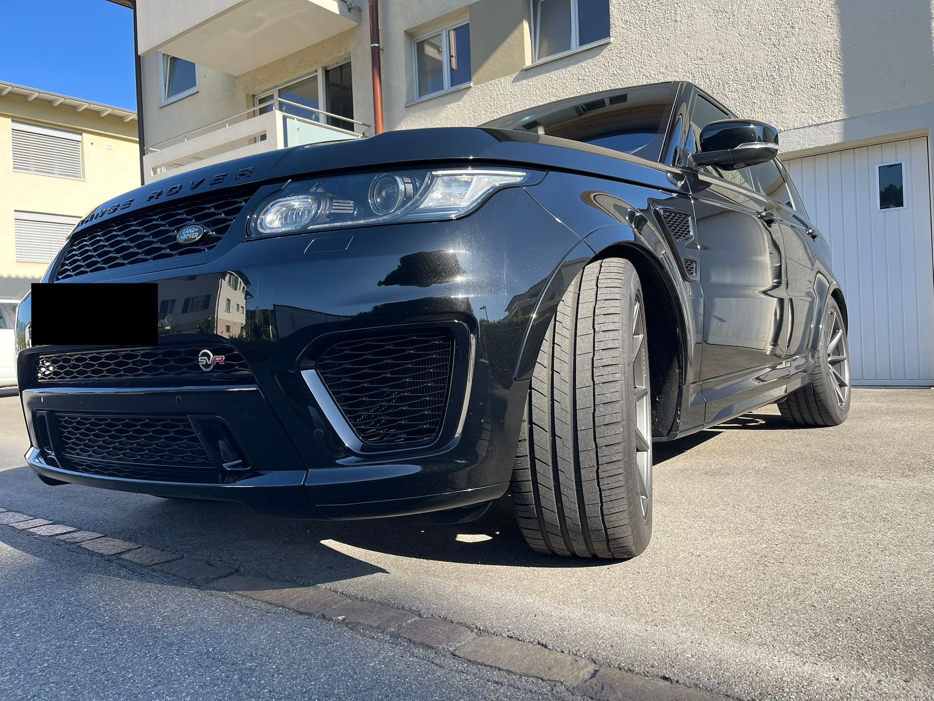 LAND ROVER 5.0 V8 SC SVR-image-6