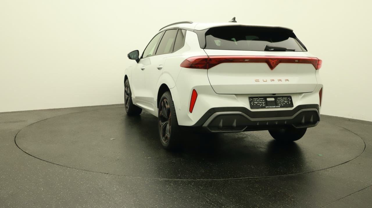 CUPRA Terramar 1.5 eHybrid DSG VZ-image-3