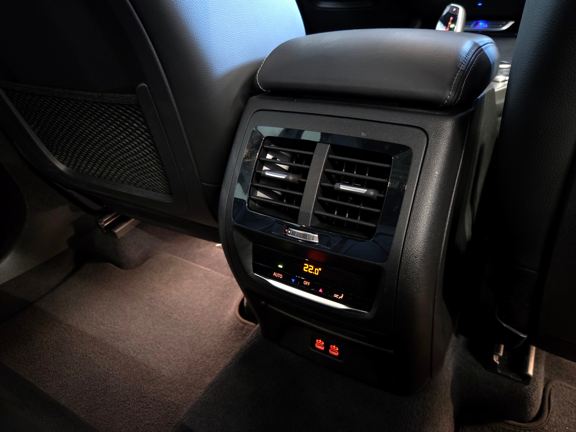 BMW X3 M40d-image-24