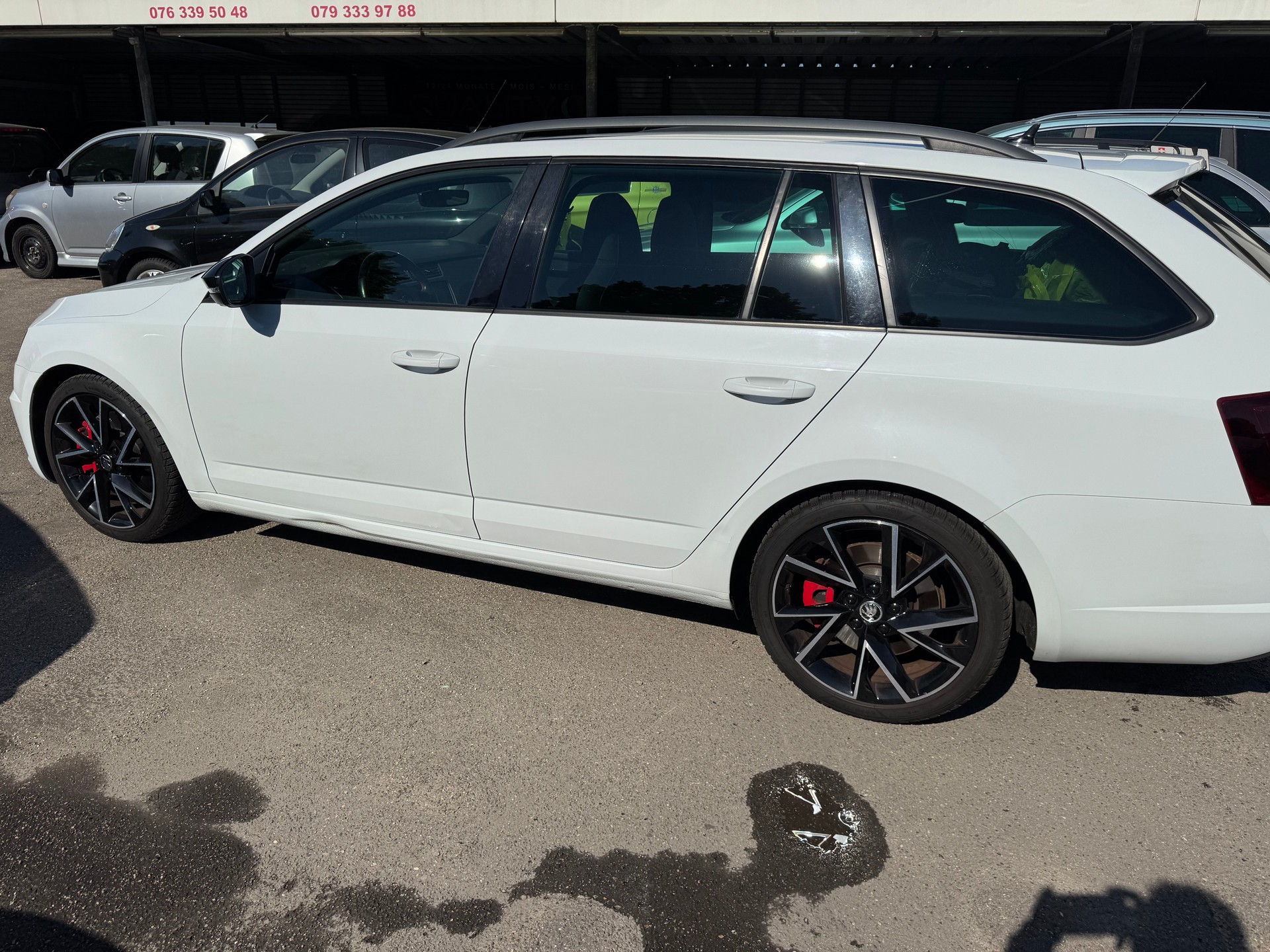 SKODA Octavia Combi 2.0 TSI RS DSG-image-4