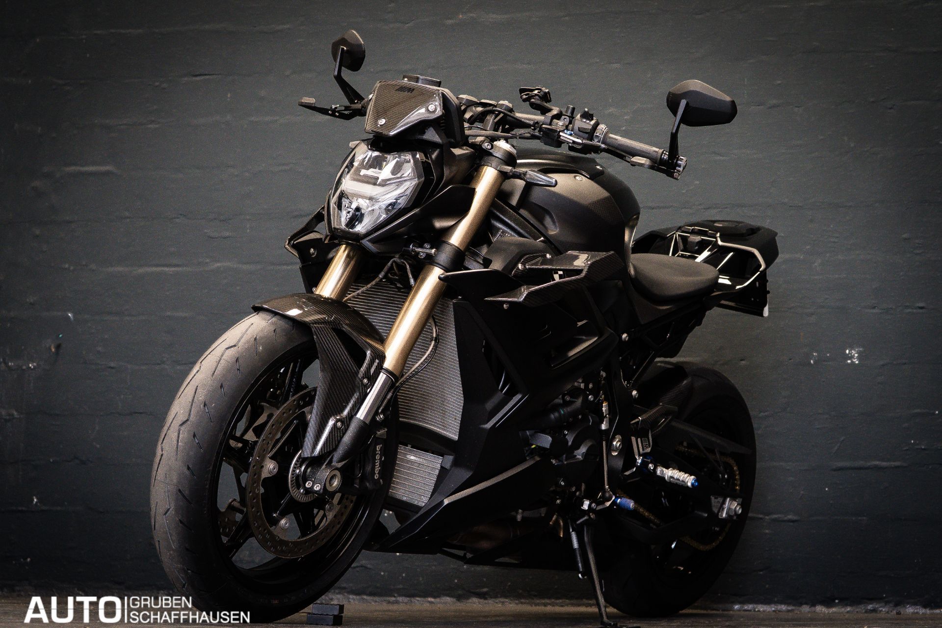 BMW S 1000 R Black Edition-image-13