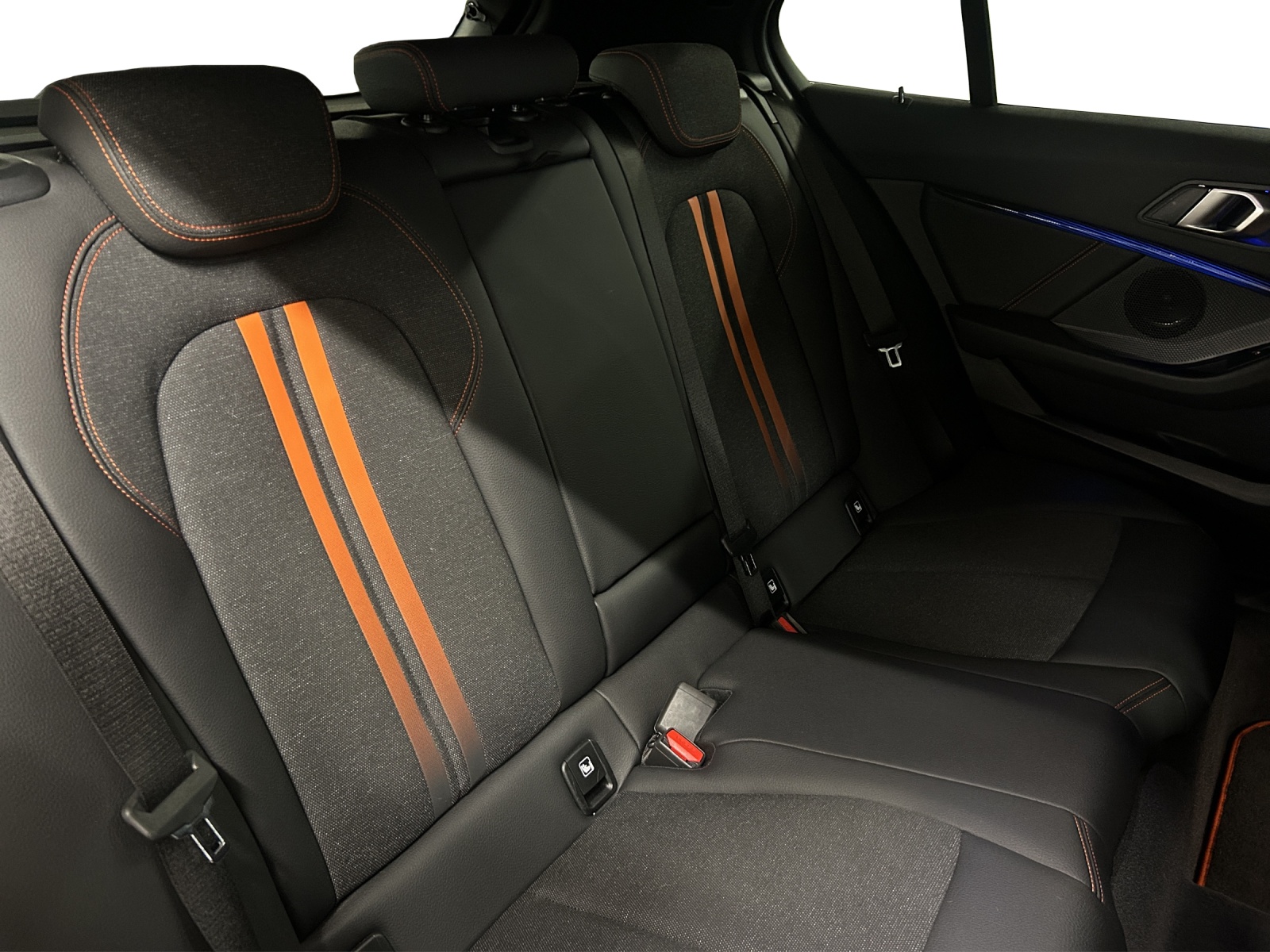 BMW 120d xDrive Steptronic Sport Line-image-21