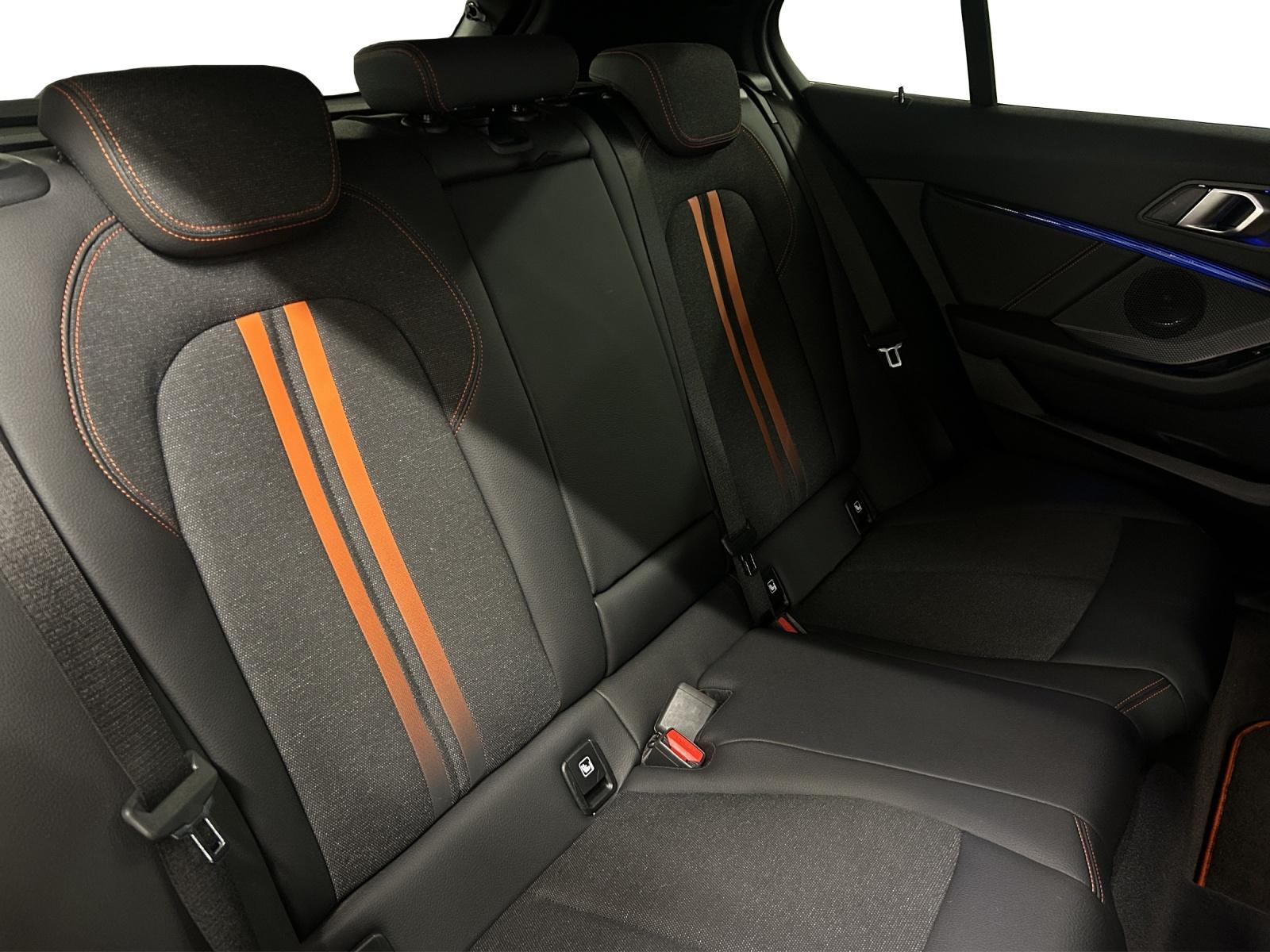 BMW 120d xDrive Steptronic Sport Line-image-21