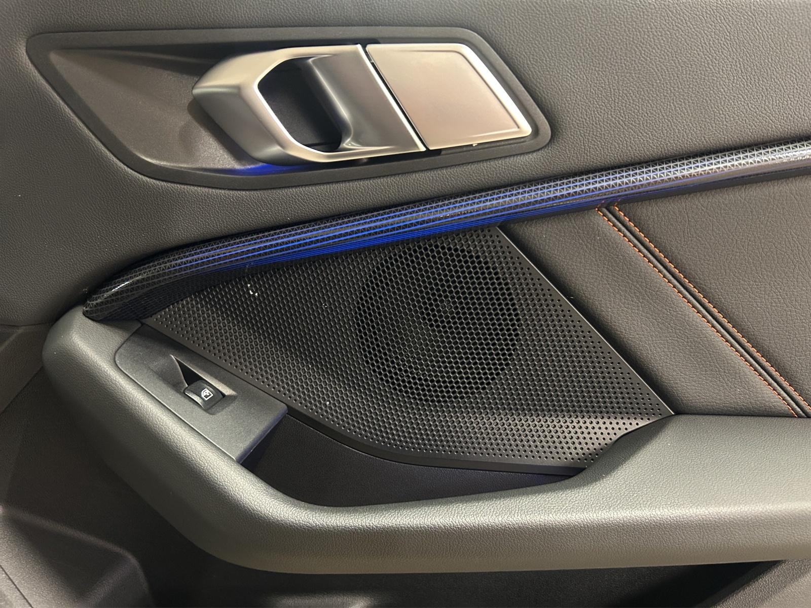 BMW 120d xDrive Steptronic Sport Line-image-12