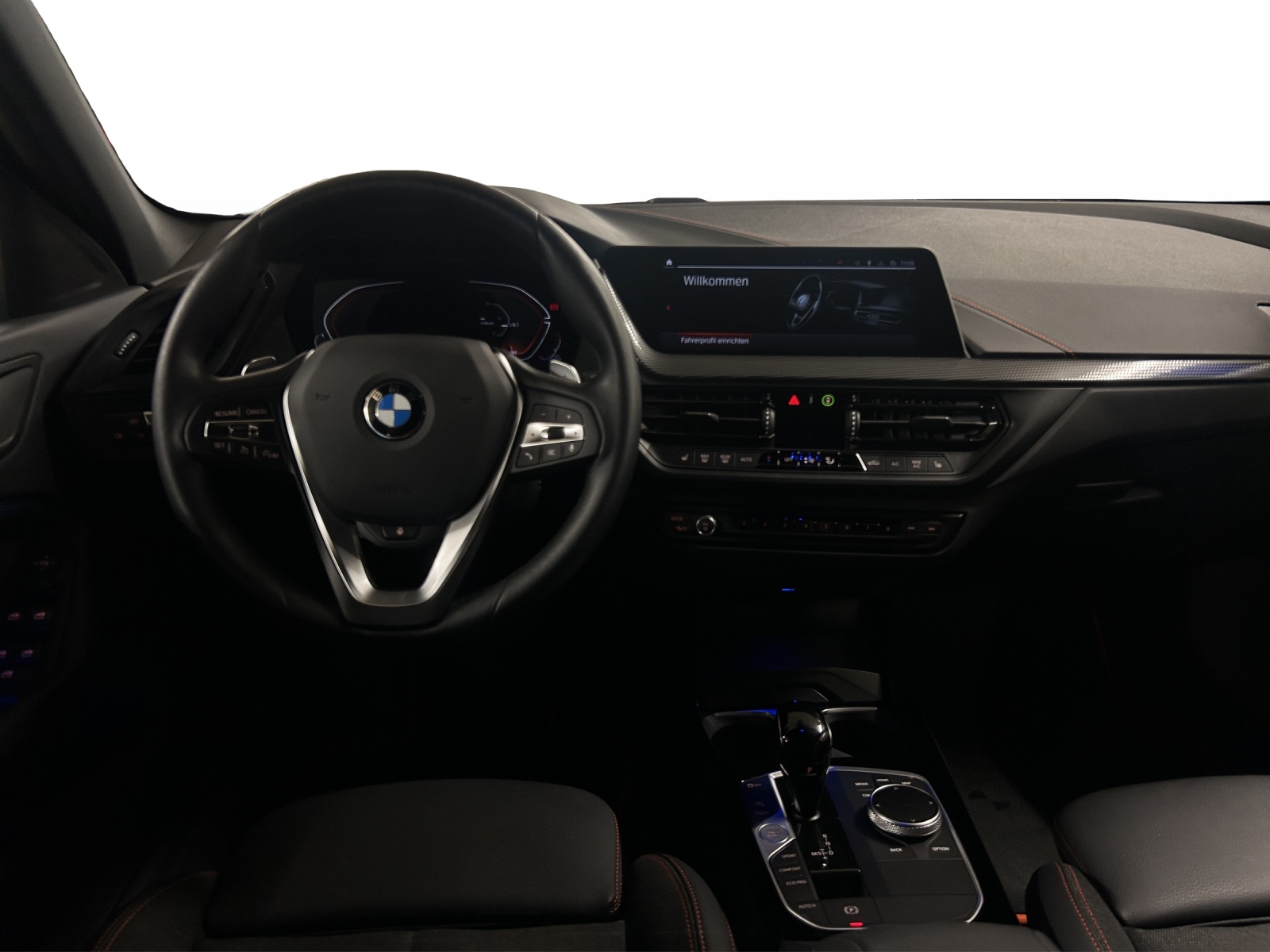 BMW 120d xDrive Steptronic Sport Line-image-18