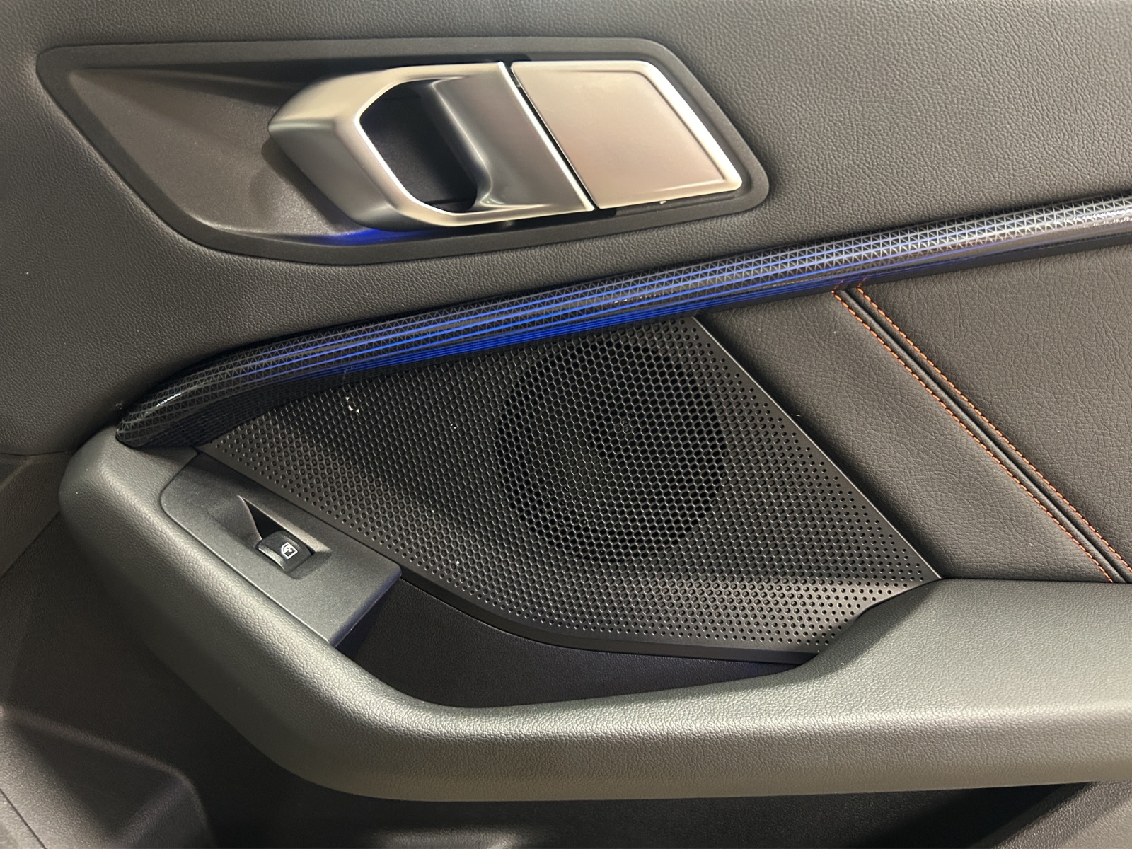 BMW 120d xDrive Steptronic Sport Line-image-12