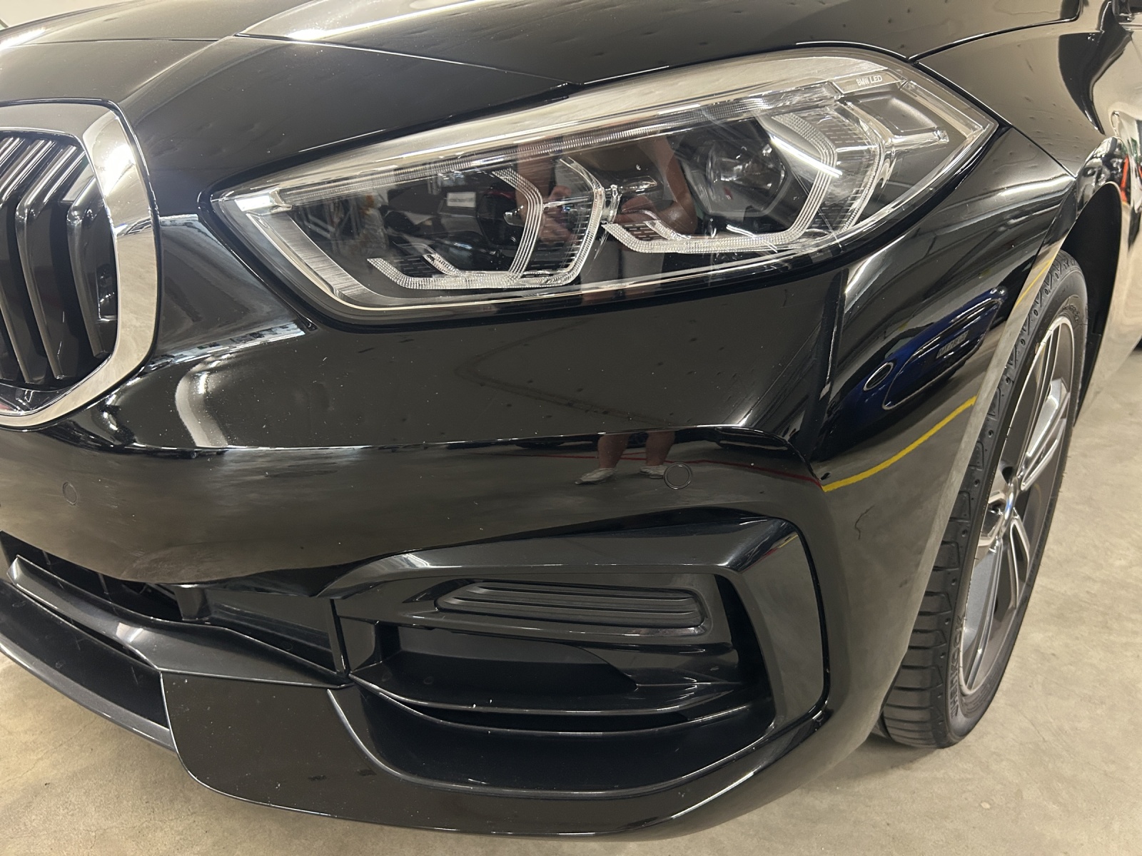 BMW 120d xDrive Steptronic Sport Line-image-23
