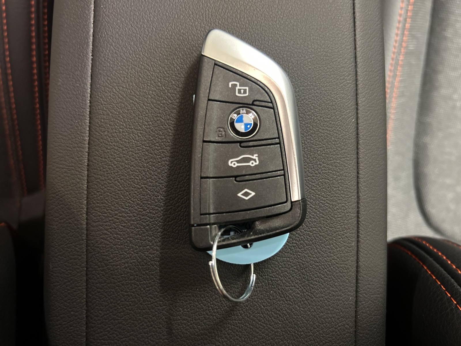BMW 120d xDrive Steptronic Sport Line-image-24