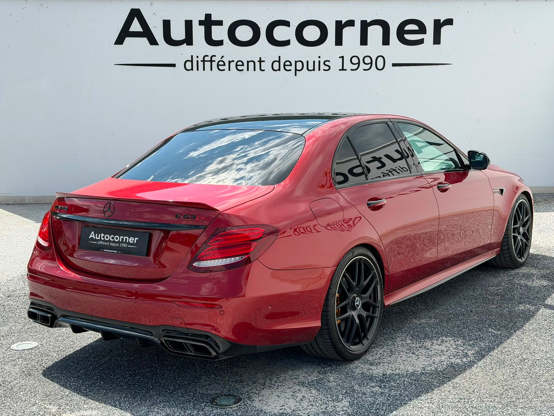 MERCEDES-BENZ E 63 AMG S 4Matic Speedshift MCT-showroom-element-1