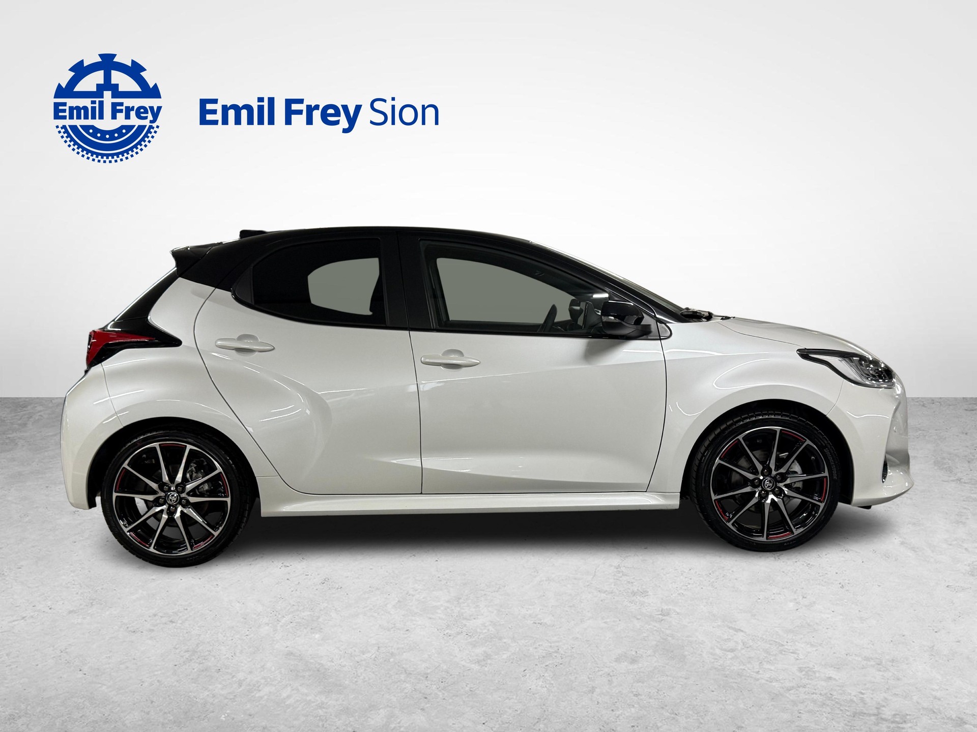 TOYOTA Yaris 1.5 VVT-i HSD GR Sport-image-5