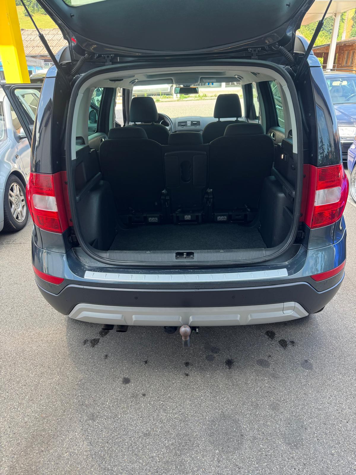 SKODA Octavia 2.0 TDI Swiss Adventure 4x4-image-9