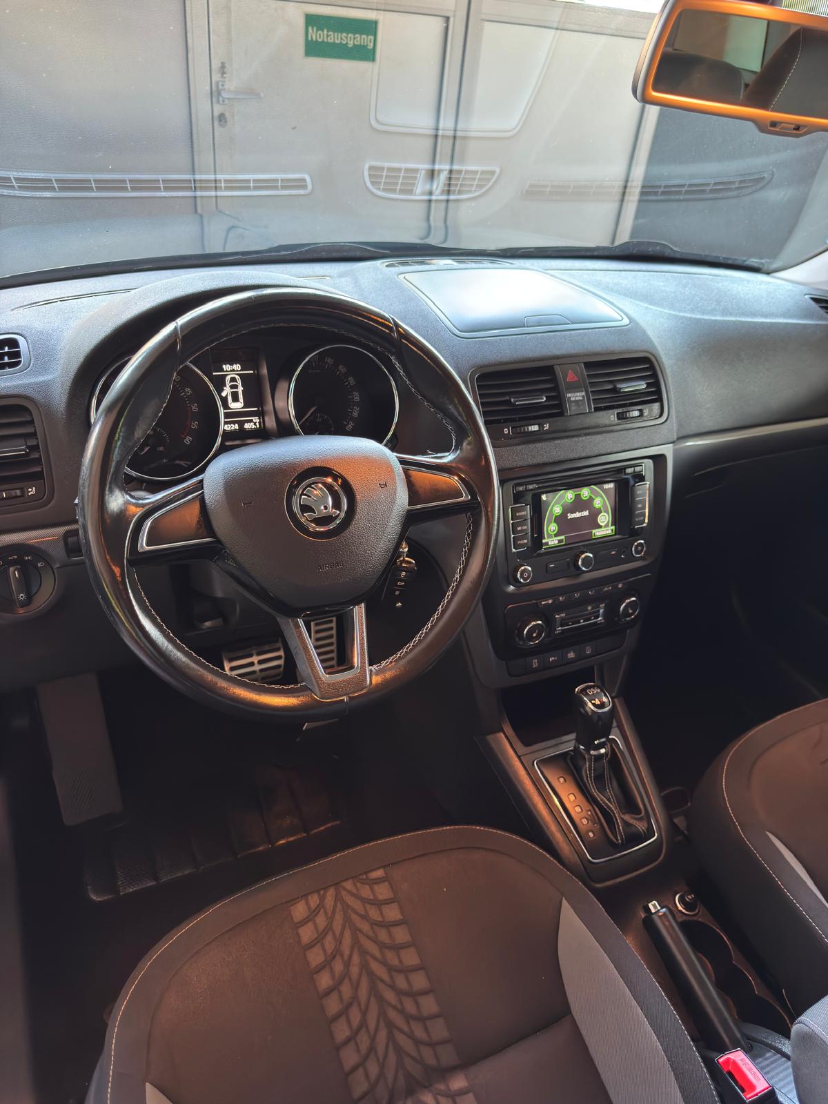 SKODA Octavia 2.0 TDI Swiss Adventure 4x4-image-4