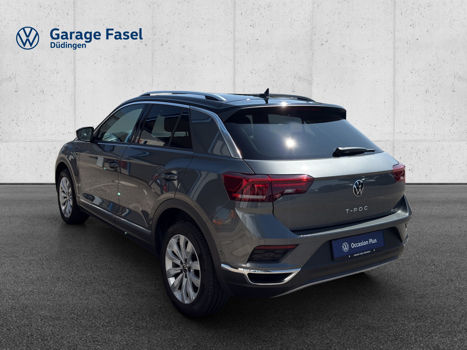 VW T-Roc 2.0 TSI Sport DSG 4Motion-image-2