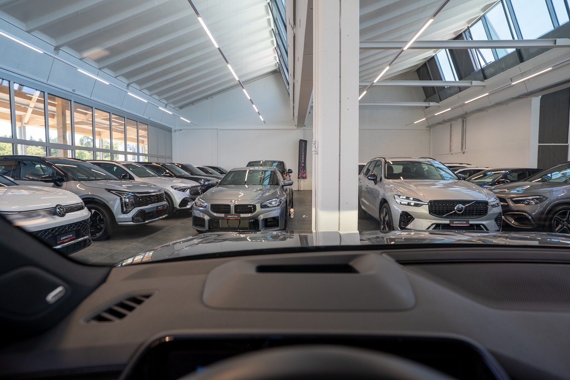 SKODA Kodiaq 2.0 TSI RS / Panorama-Schiebedach / Head-Up Display / Anhängerkupplung-image-25