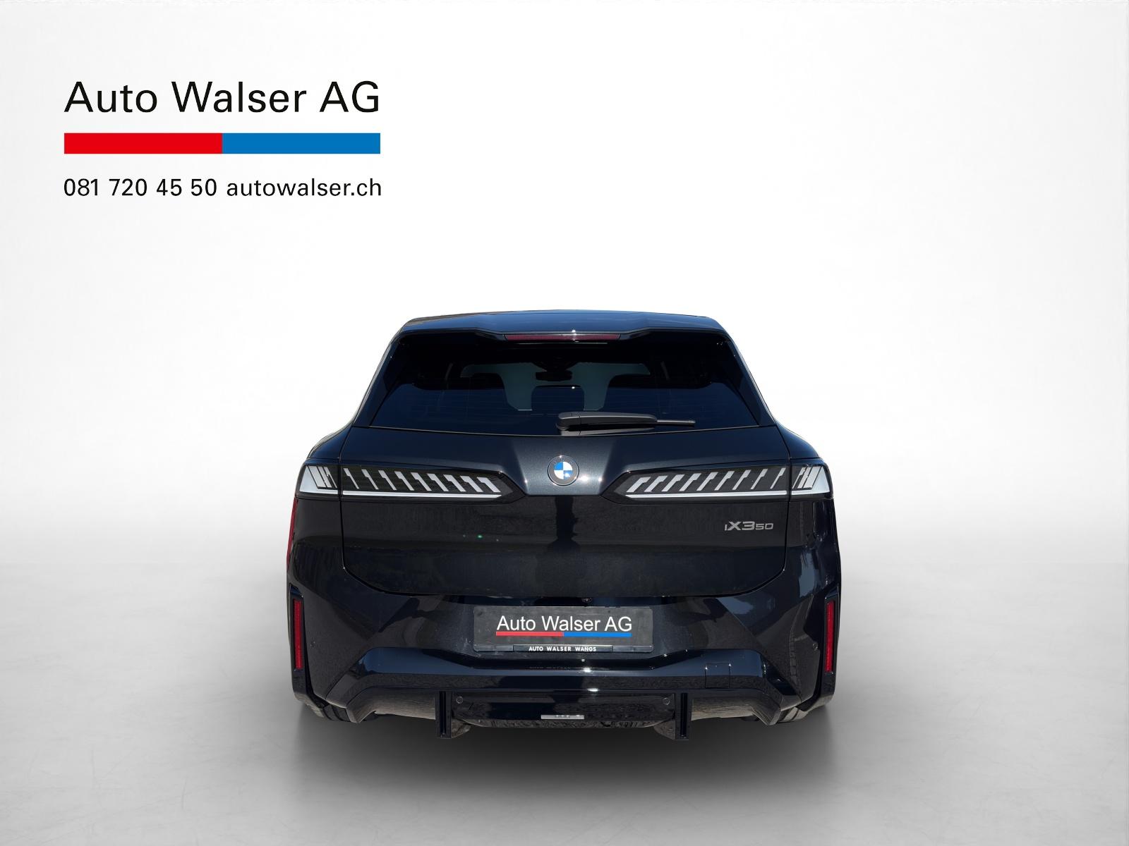 BMW iX3 50 xDrive-showroom-element-3
