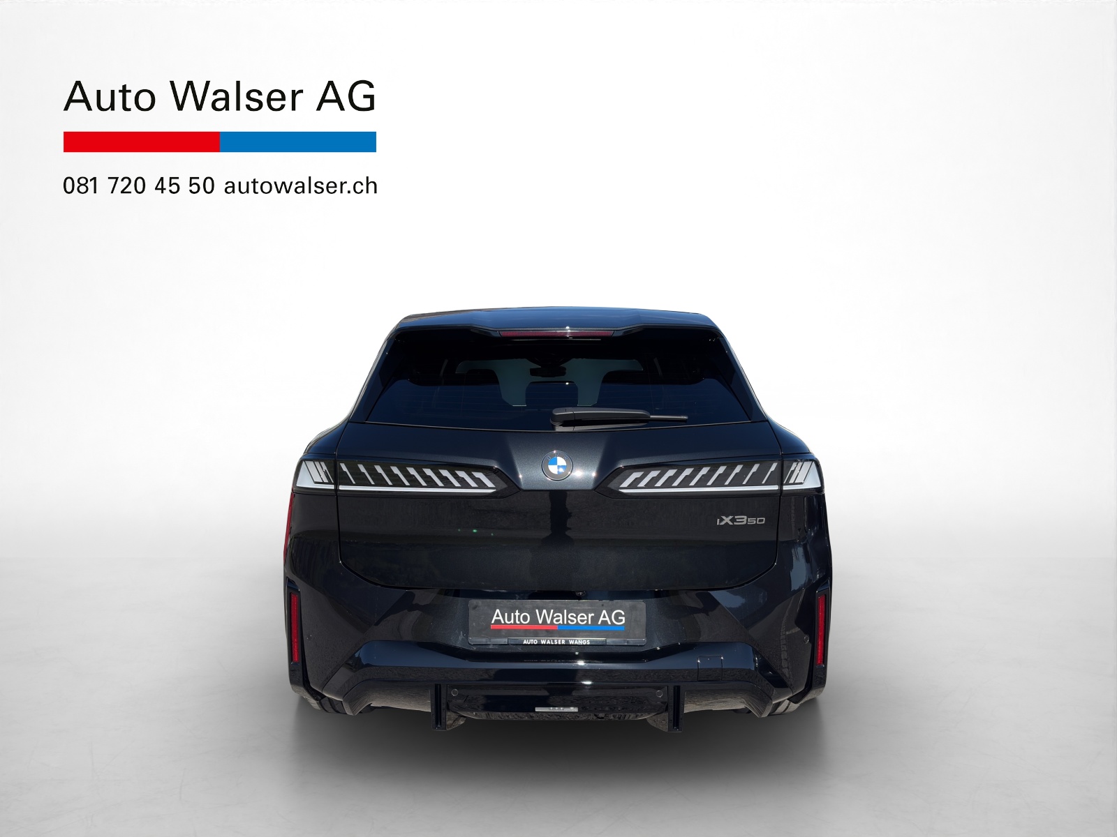 BMW iX3 50 xDrive-showroom-element-3