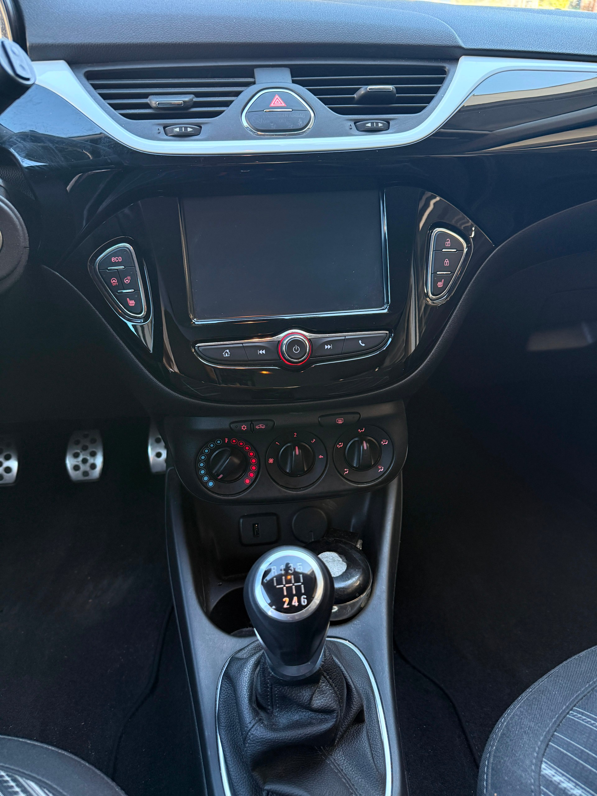 OPEL Corsa 1.0 T EcoT 120 Years Edition-image-13
