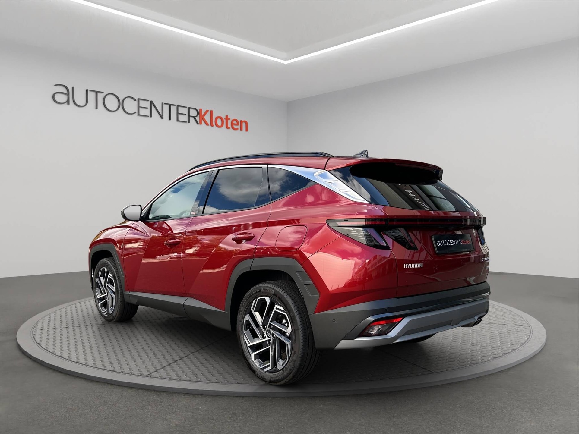 HYUNDAI Tucson 1.6 T-GDi HEV Vertex Swiss Edition 4WD-image-3