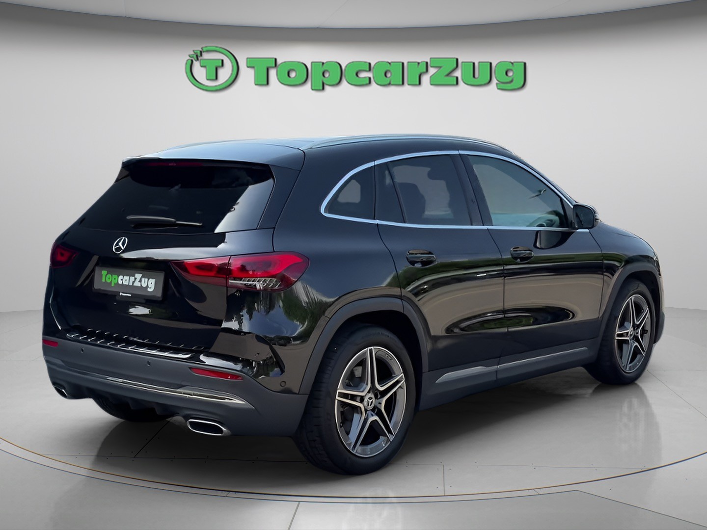 MERCEDES-BENZ GLA 250 4Matic AMG Line 8G-DCT-image-5