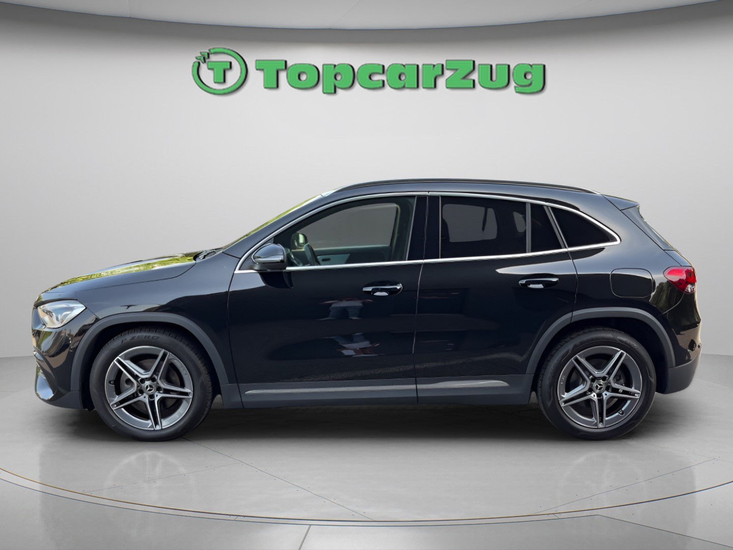 MERCEDES-BENZ GLA 250 4Matic AMG Line 8G-DCT-image-8