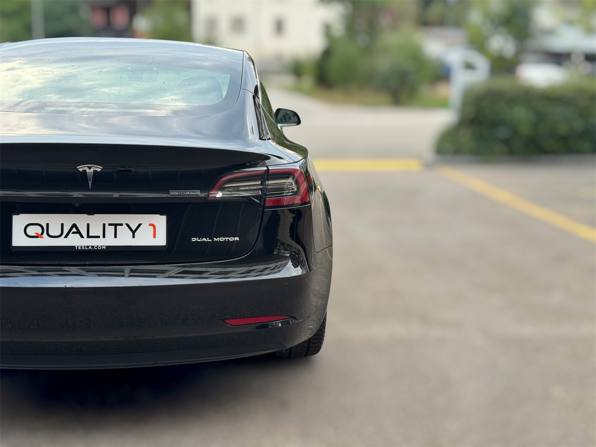 TESLA Model 3 Long Range Dual Motor AWD-image-14