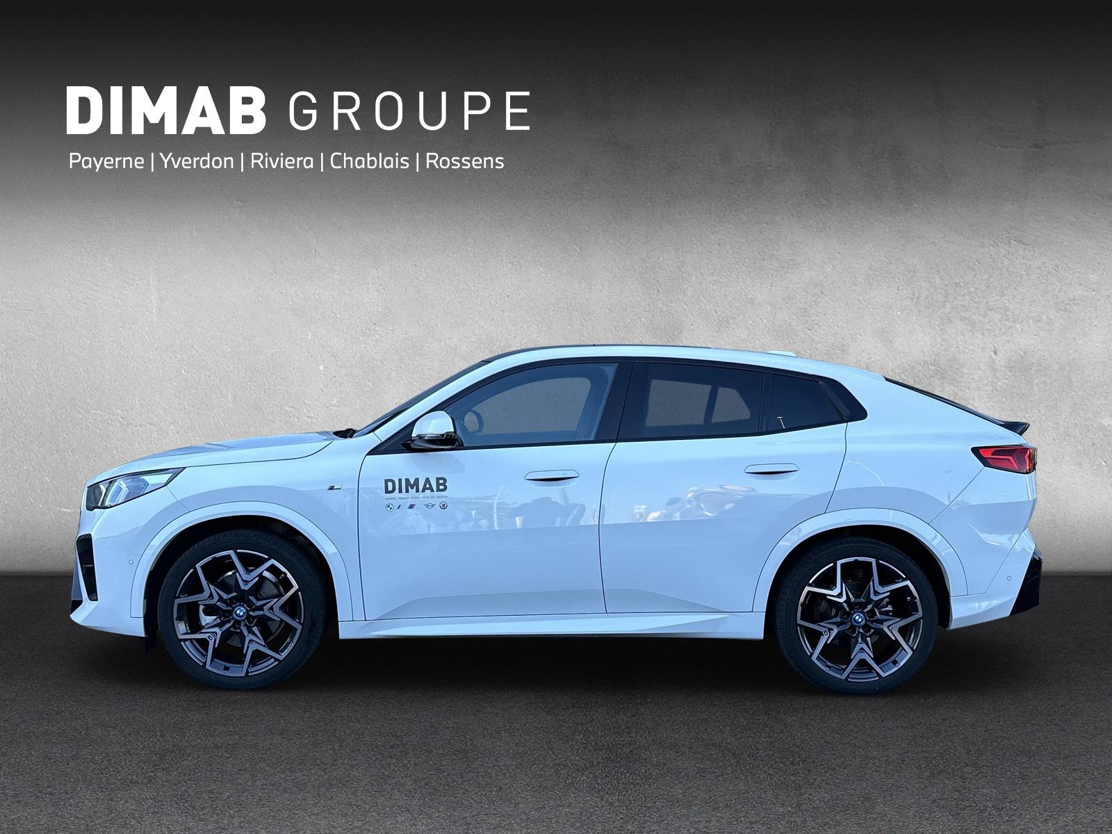 BMW iX2 30 M Sport xDrive U10 (CH) AHK **Action de leasing à 1.9%** 📍-image-1