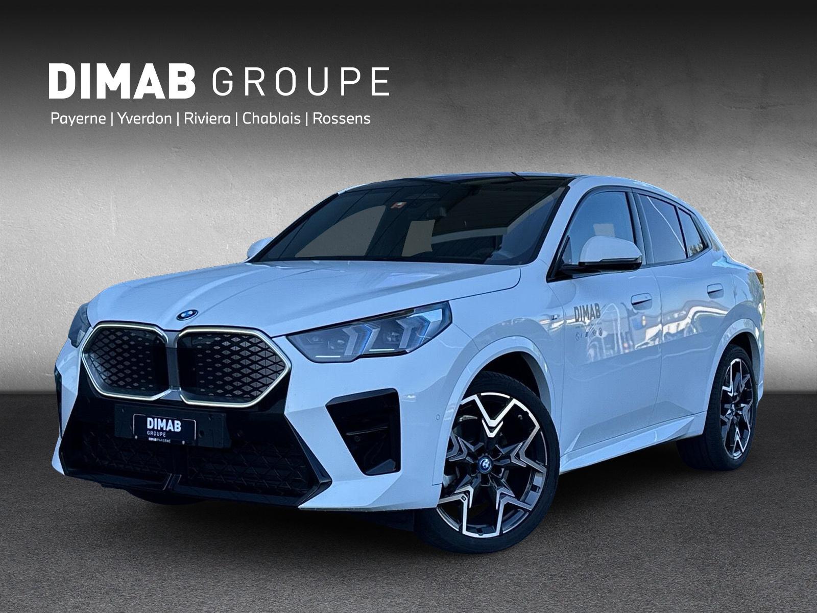 BMW iX2 30 M Sport xDrive U10 (CH) AHK **Action de leasing à 1.9%** 📍-image-0
