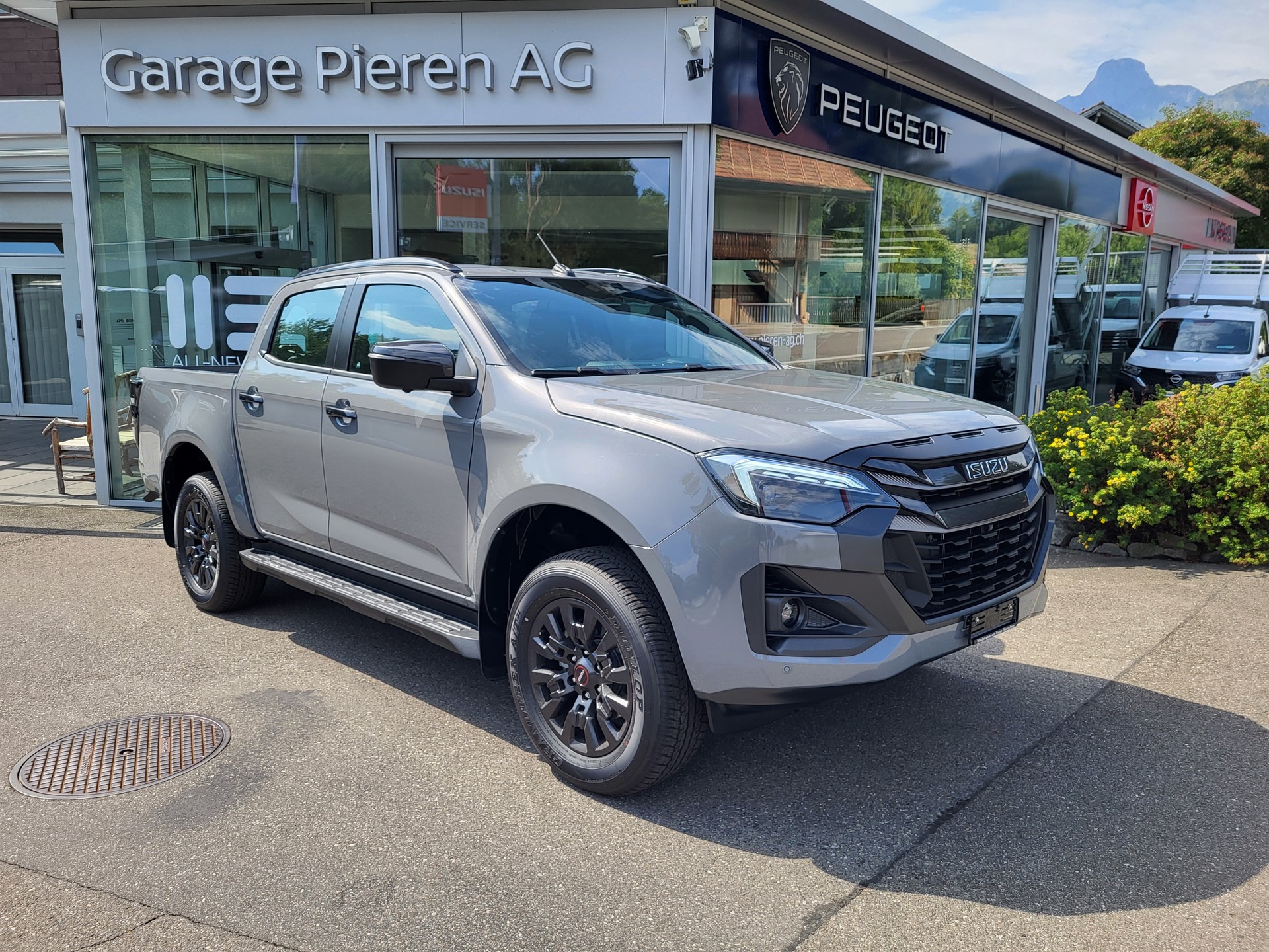 ISUZU D-MAX CrewCab Nitro Sport 2.2 DMS 4x4-image-0