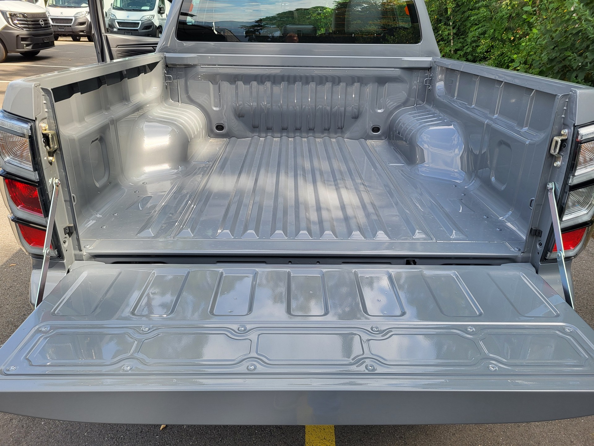 ISUZU D-MAX CrewCab Nitro Sport 2.2 DMS 4x4-image-10