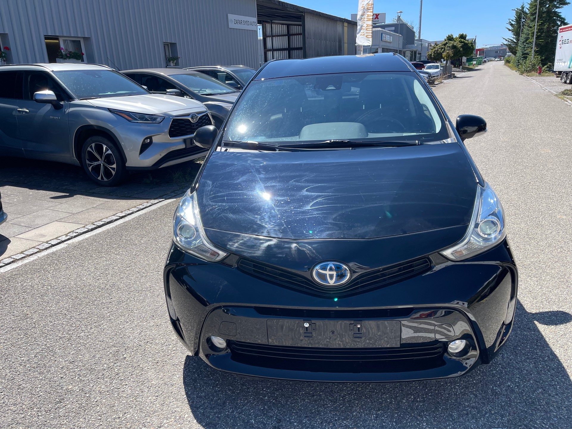 TOYOTA Prius+ 1.8 VVT-i HSD Comfort-image-2