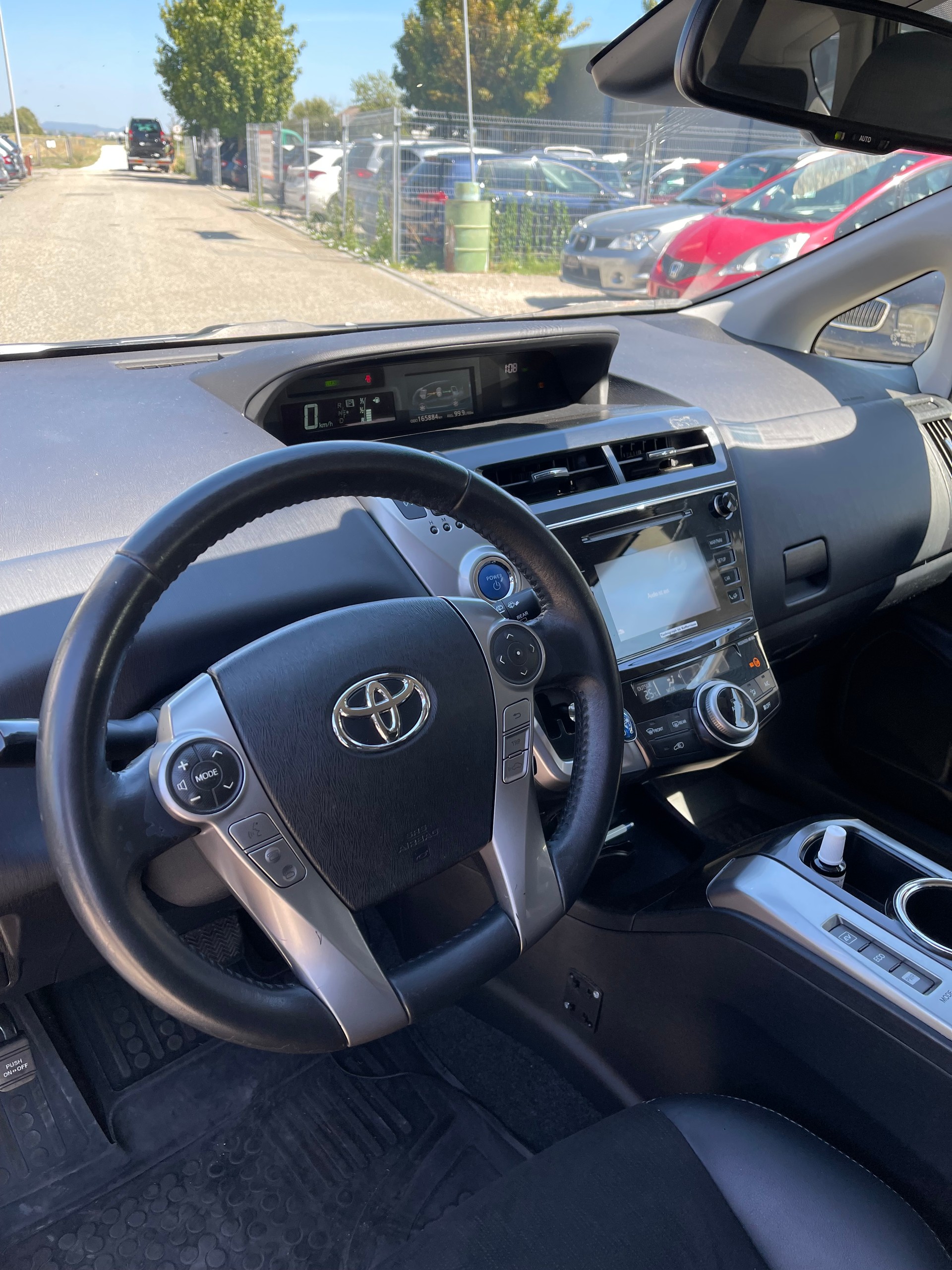 TOYOTA Prius+ 1.8 VVT-i HSD Comfort-image-8