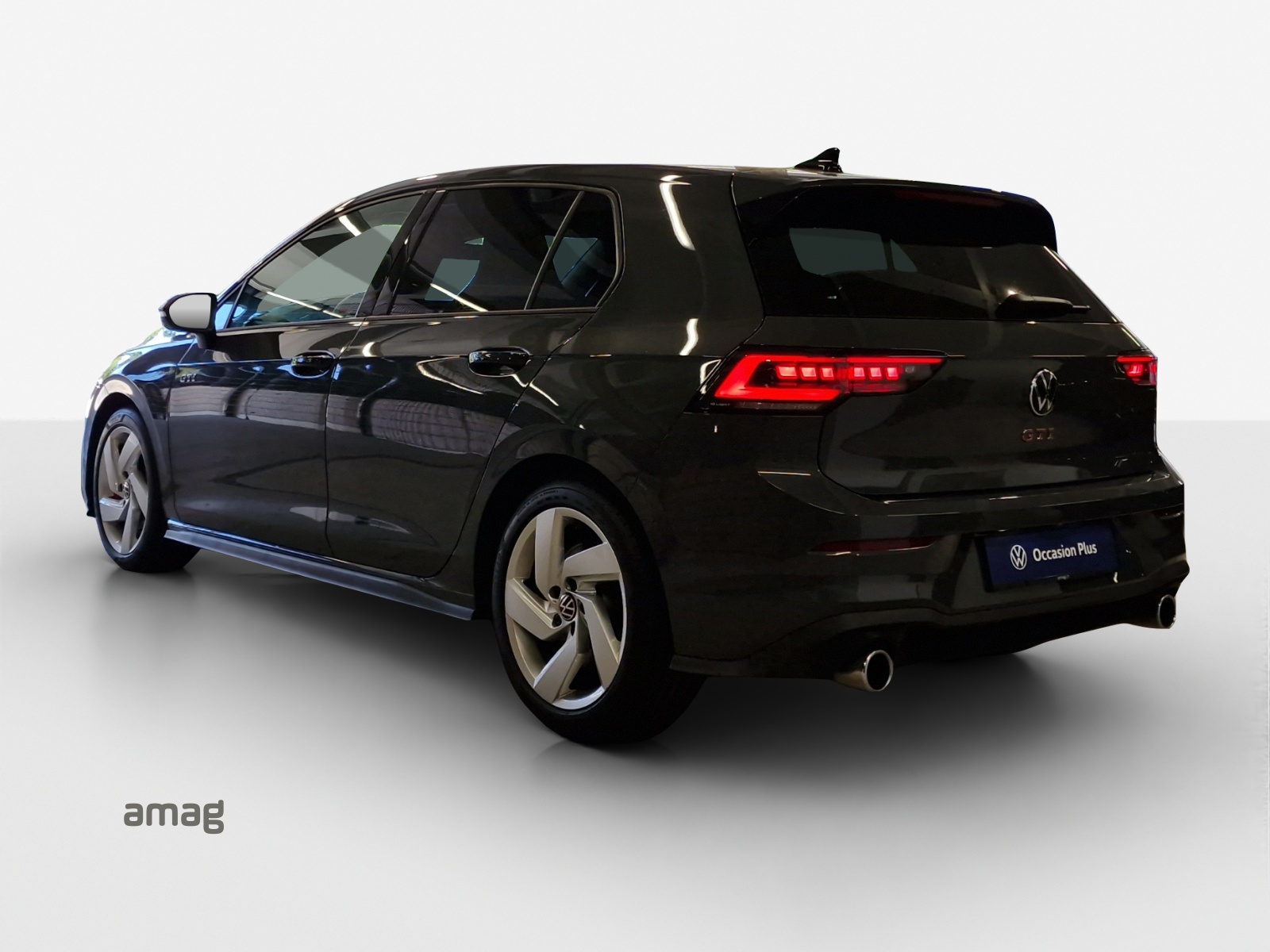 VW Golf 2.0 TSI GTI DSG-image-2