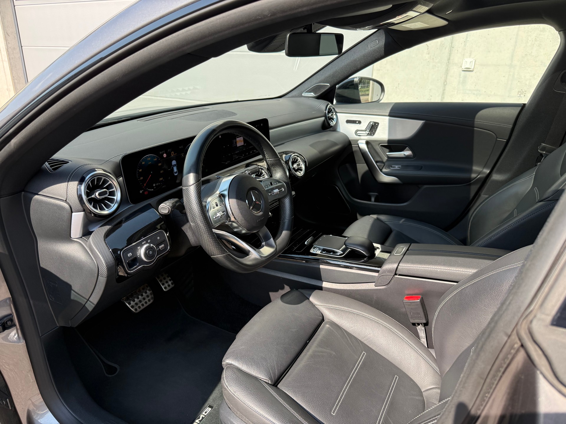 MERCEDES-BENZ CLA 250 4Matic AMG Line 7G-DCT-image-7