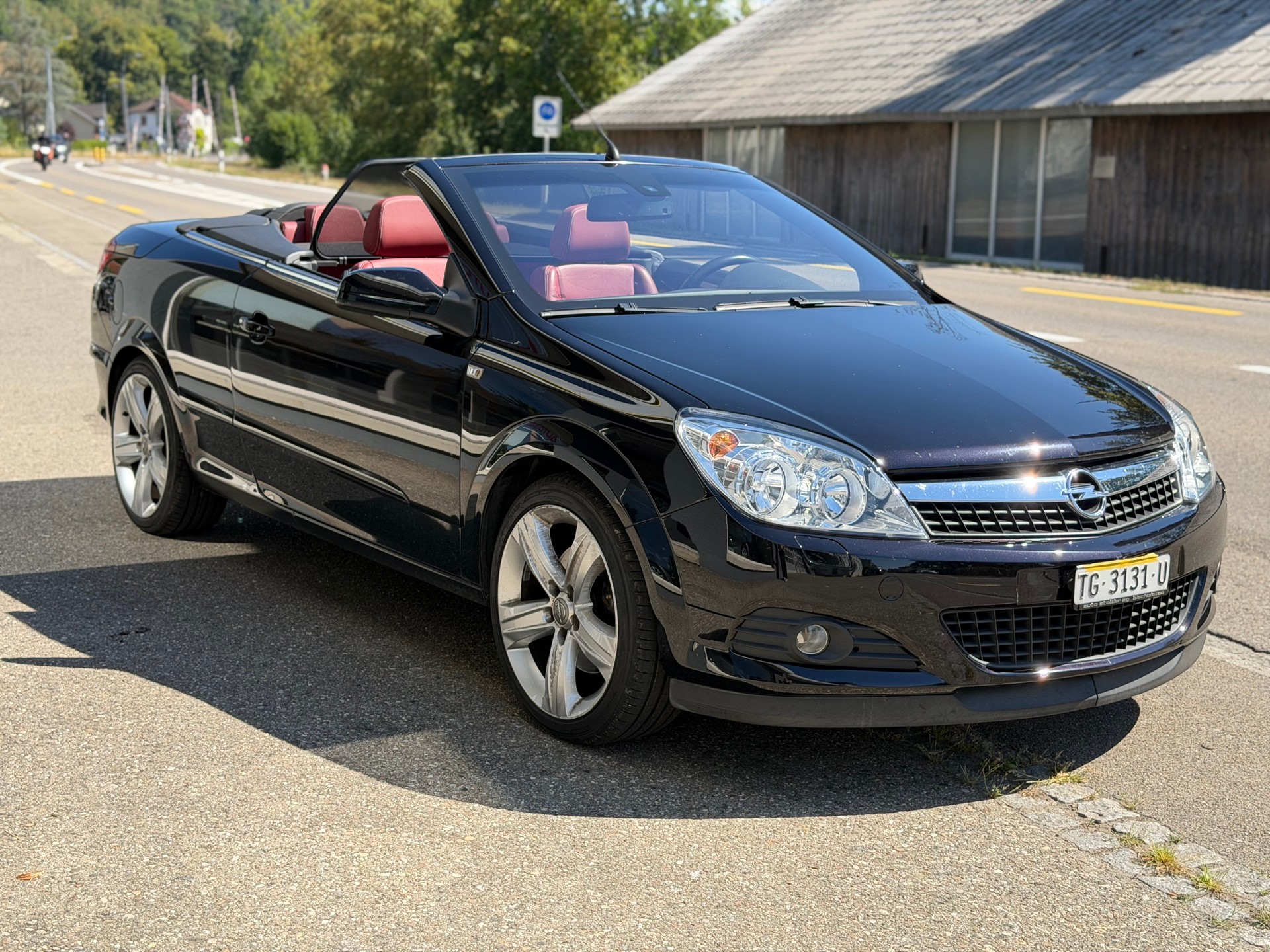 OPEL Astra TT 1.6i 16V Turbo Cosmo-image-1