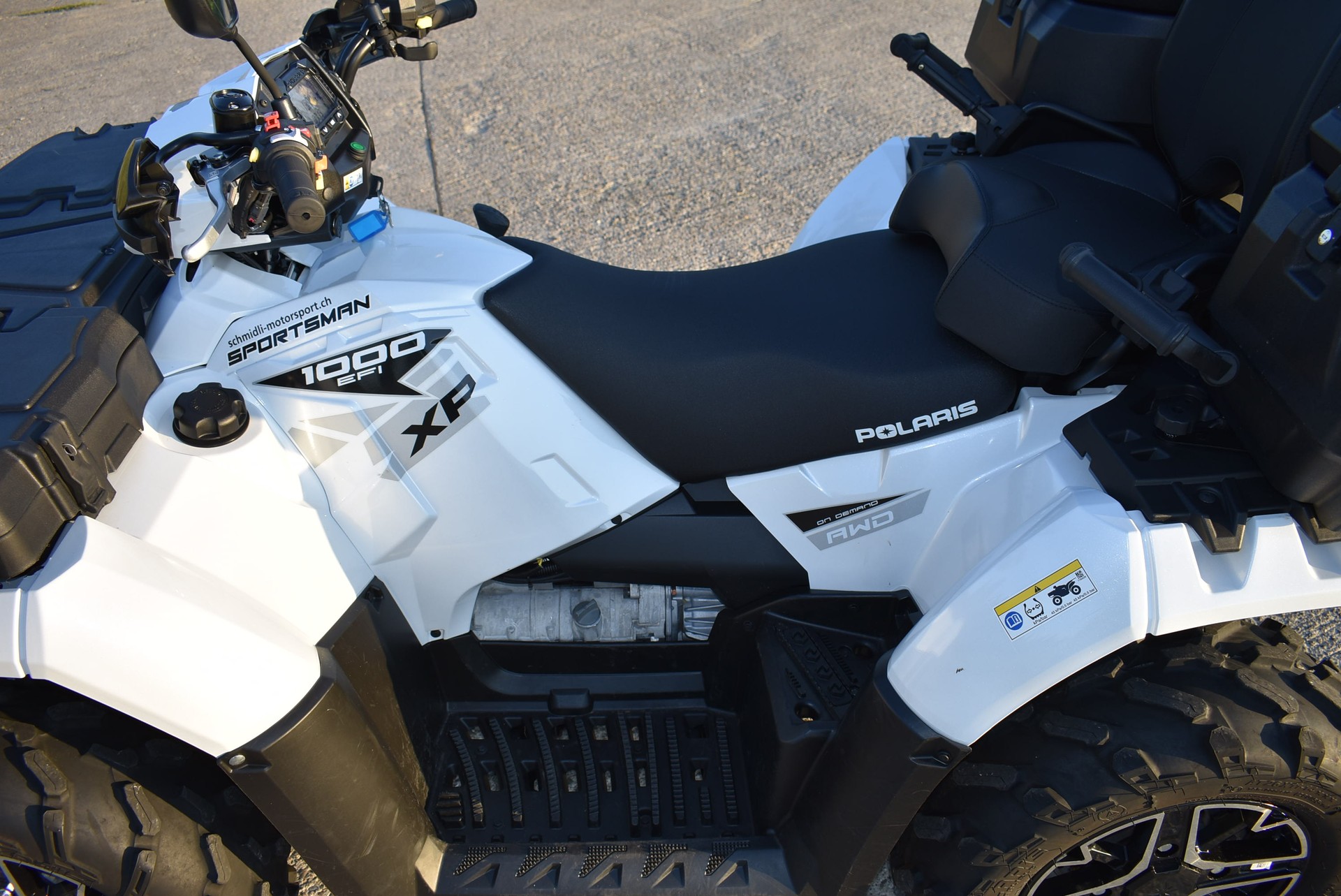 POLARIS Sportsman XP 1000 Touring 4x4-image-9