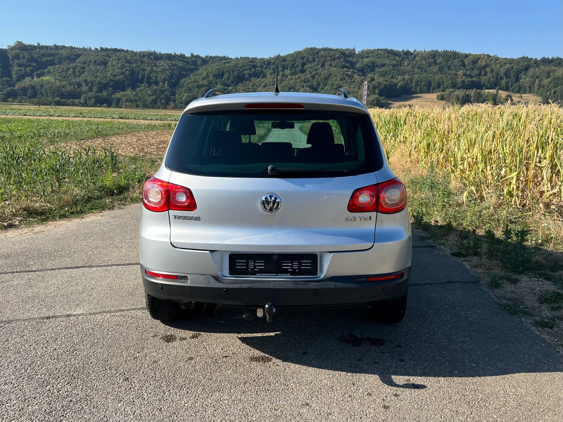 VW Tiguan 2.0 TSI Track&Field Tiptronic-image-3